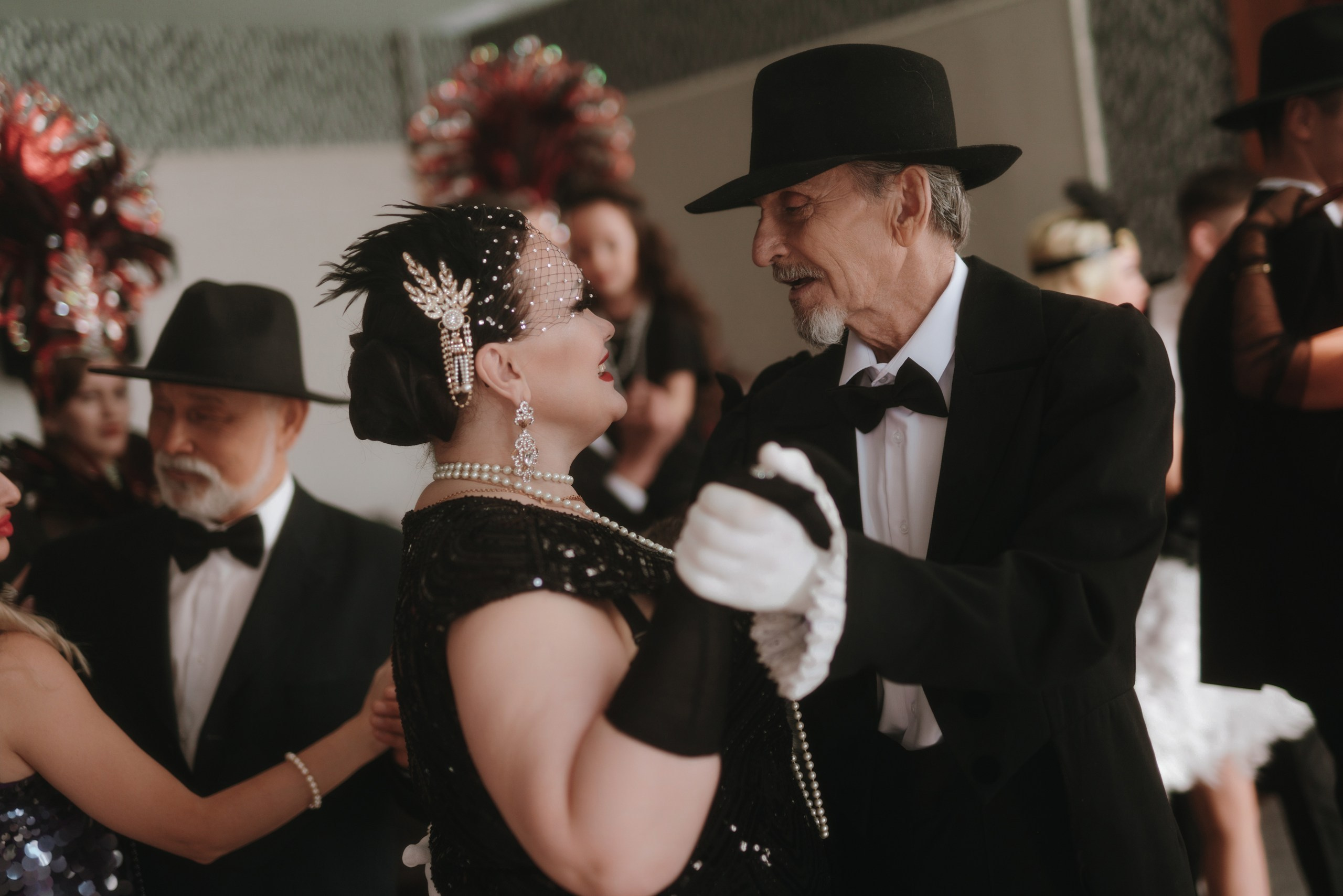 ЛИДЕРЫ РОССИ ЖУРНА УФА, ФОТОСЕССИЯ В СТИЛЕ ГЕТСБИ