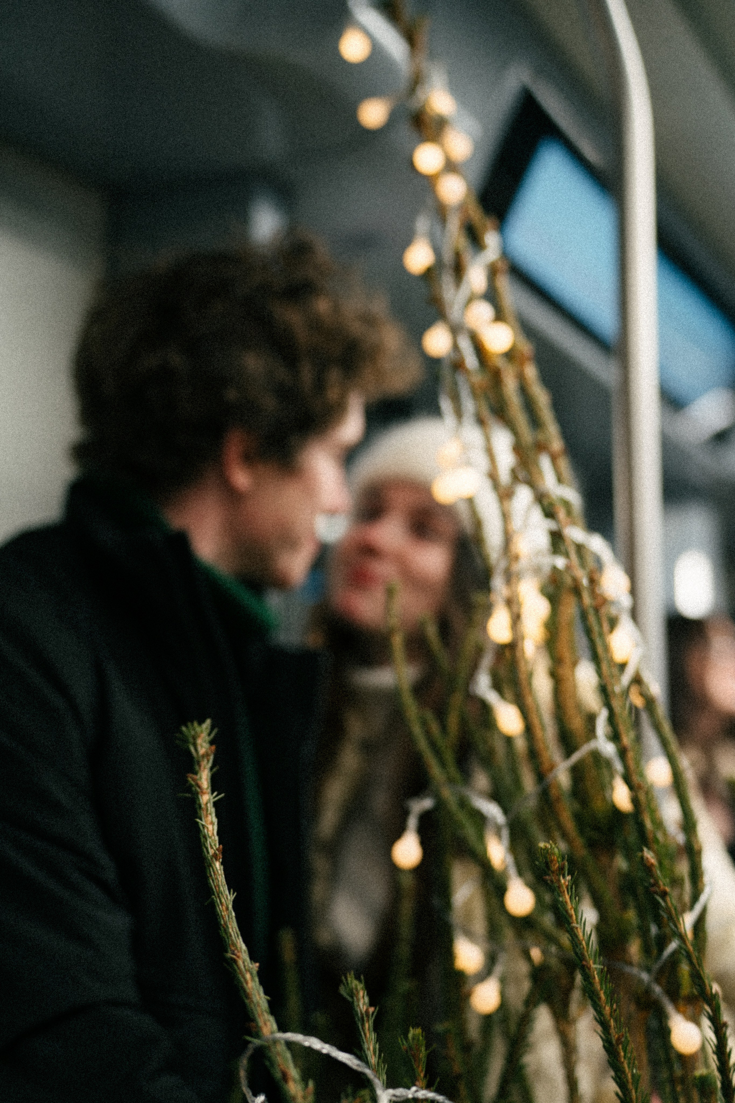 НОВОГОДНЯЯ ПРОГУЛКА ПАРЫ ПО ЧЕРНЫШЕВСКОЙ ПЕРЕД НОВЫМ ГОДОМ. Профессиональный фотограф, Санкт-Петербург — Виктория Богомолова