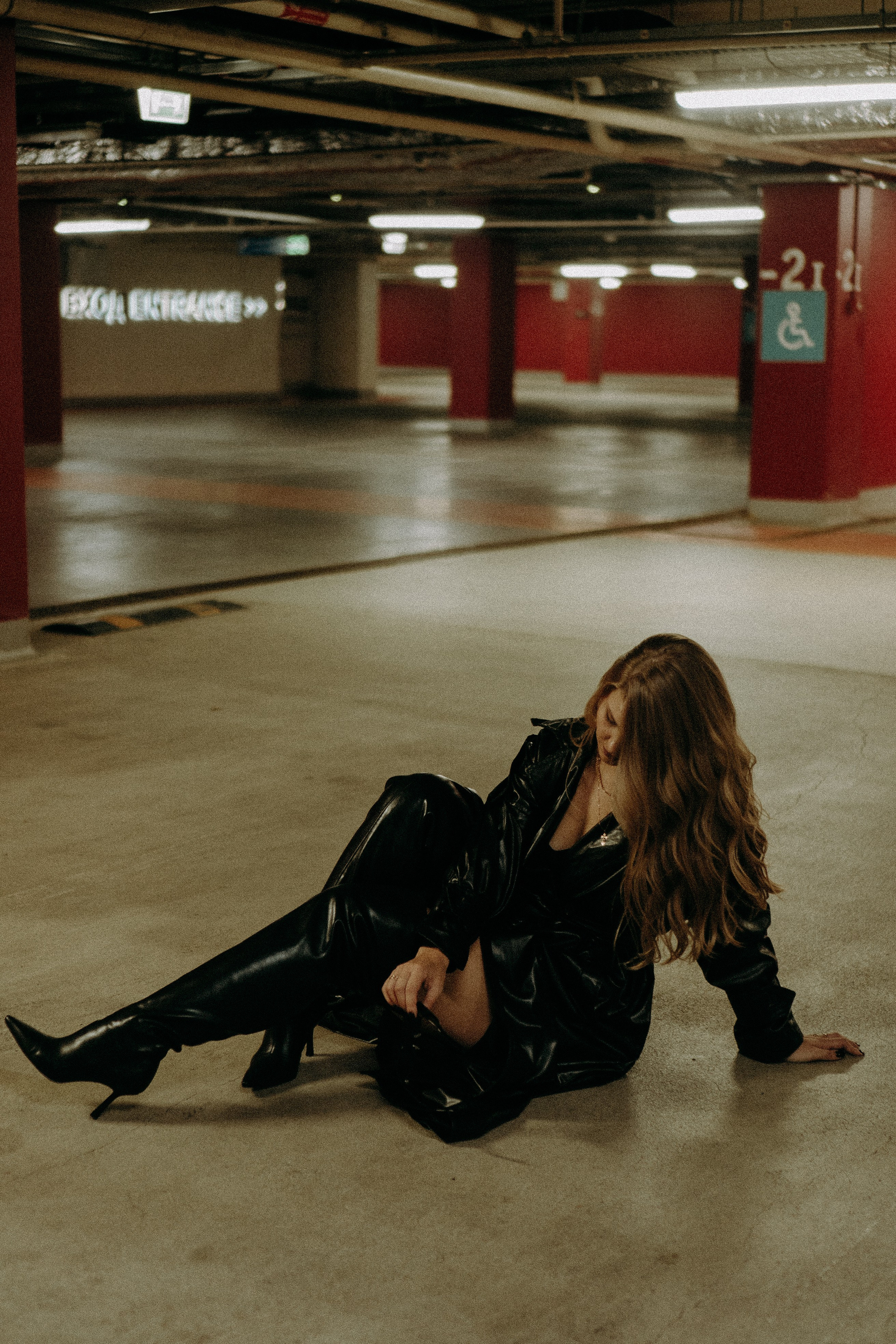 НА ПАРКОВКЕ. Профессиональный фотограф, Санкт-Петербург — Виктория Богомолова