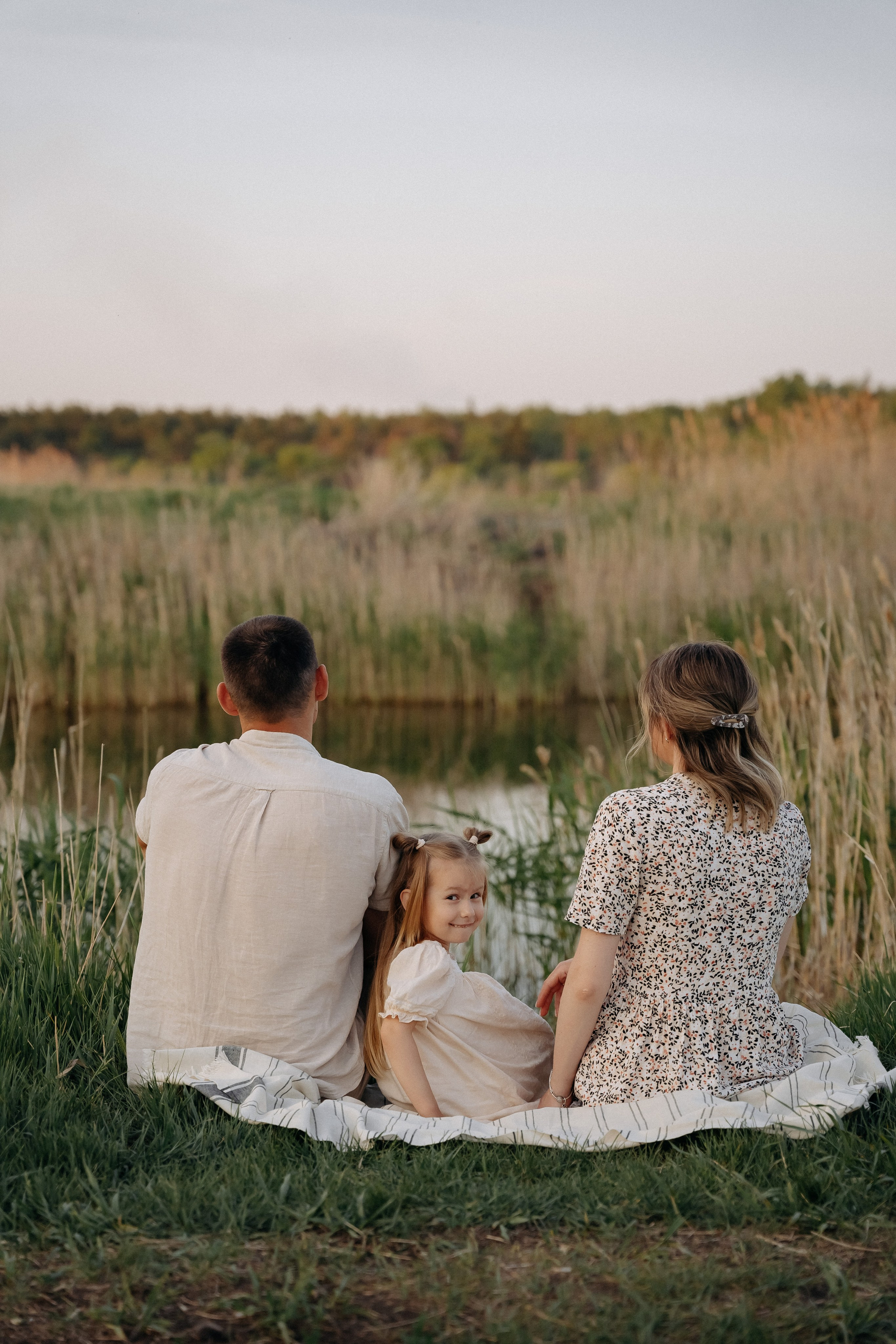 Андрей, Алина и Тая. Главная