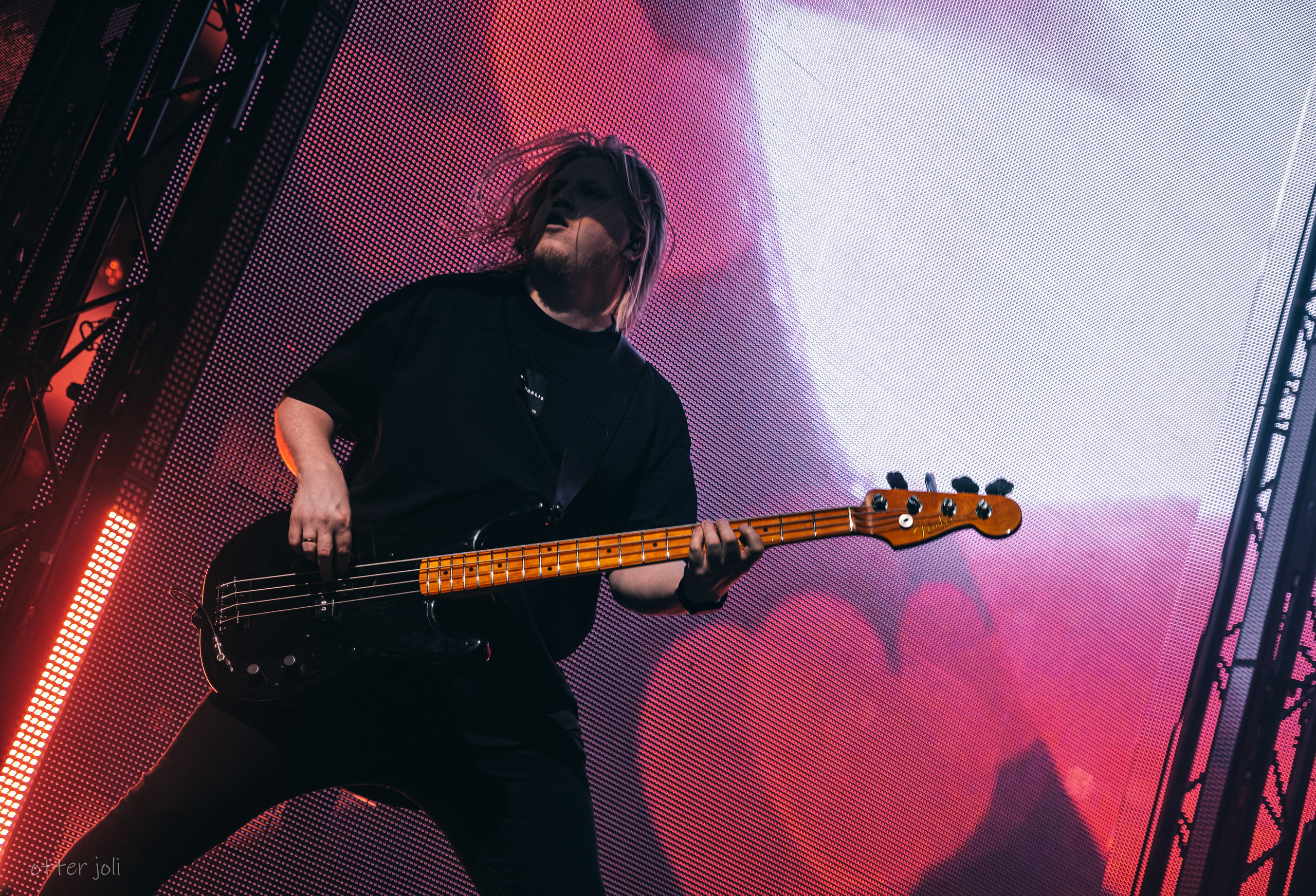 Комната Культуры | VK Stadium. Концертный репортёр Валерия Сафина