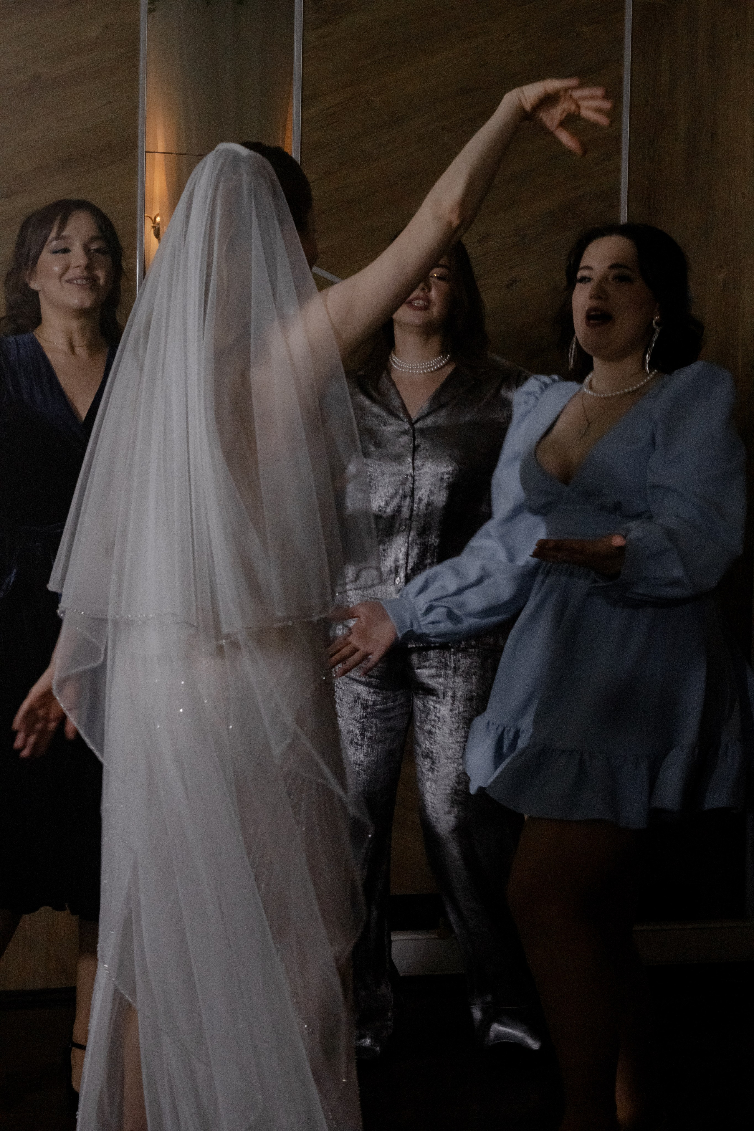 СВАДЕБНЫЙ БАНКЕТ (СНЯТО В СИБИРЕ В НИЖНЕВАРТОВСКЕ). Профессиональный фотограф, Санкт-Петербург — Виктория Богомолова