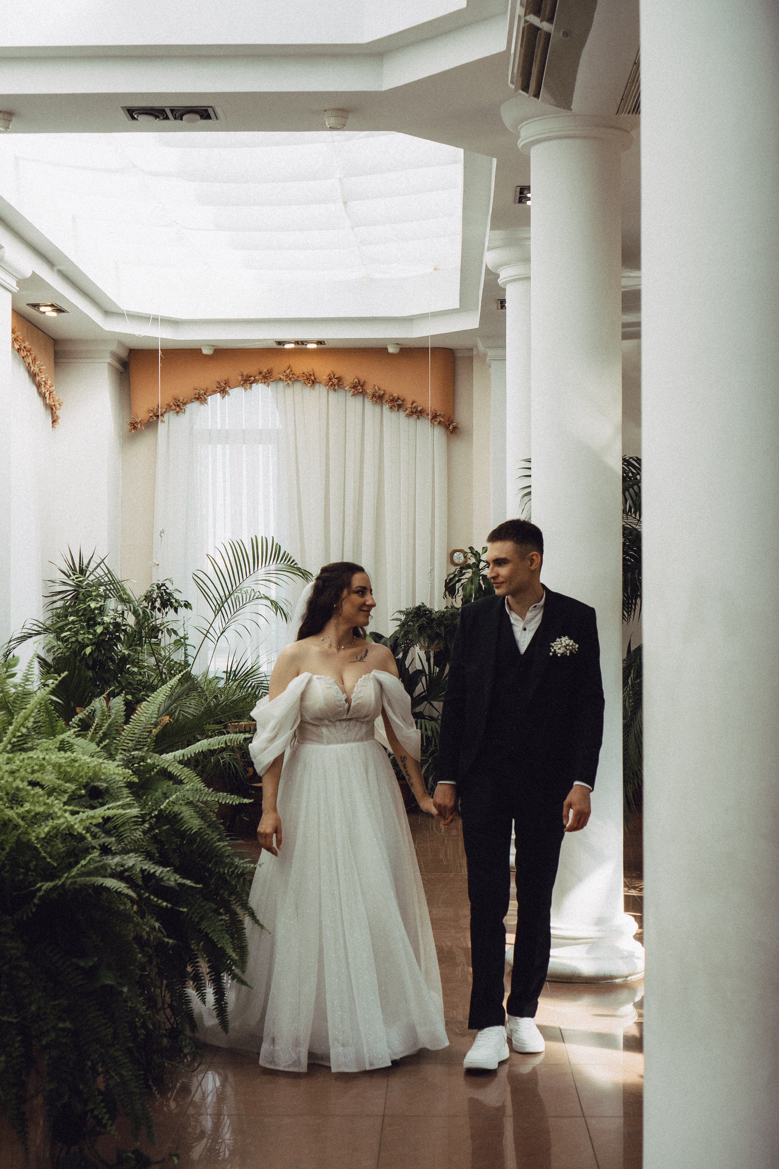 СВАДЕБНАЯ СЬЕМК В ПАРКЕ 300-ЛЕТИЯ. Профессиональный фотограф, Санкт-Петербург — Виктория Богомолова