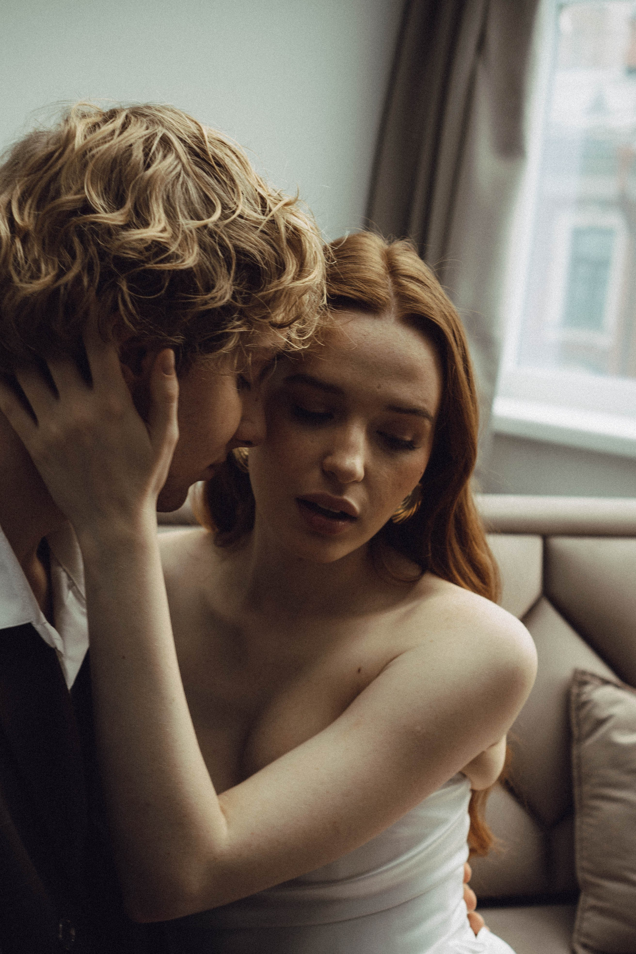 СВАДЕБНАЯ СЬЕМКА В ОТЕЛЕ. СБОРЫ ЖЕНИХА И НЕВЕСТЫ И ТАКЖЕ ТОР И ПОДГОТОВКА К ПРОГУЛКЕ. Профессиональный фотограф, Санкт-Петербург — Виктория Богомолова