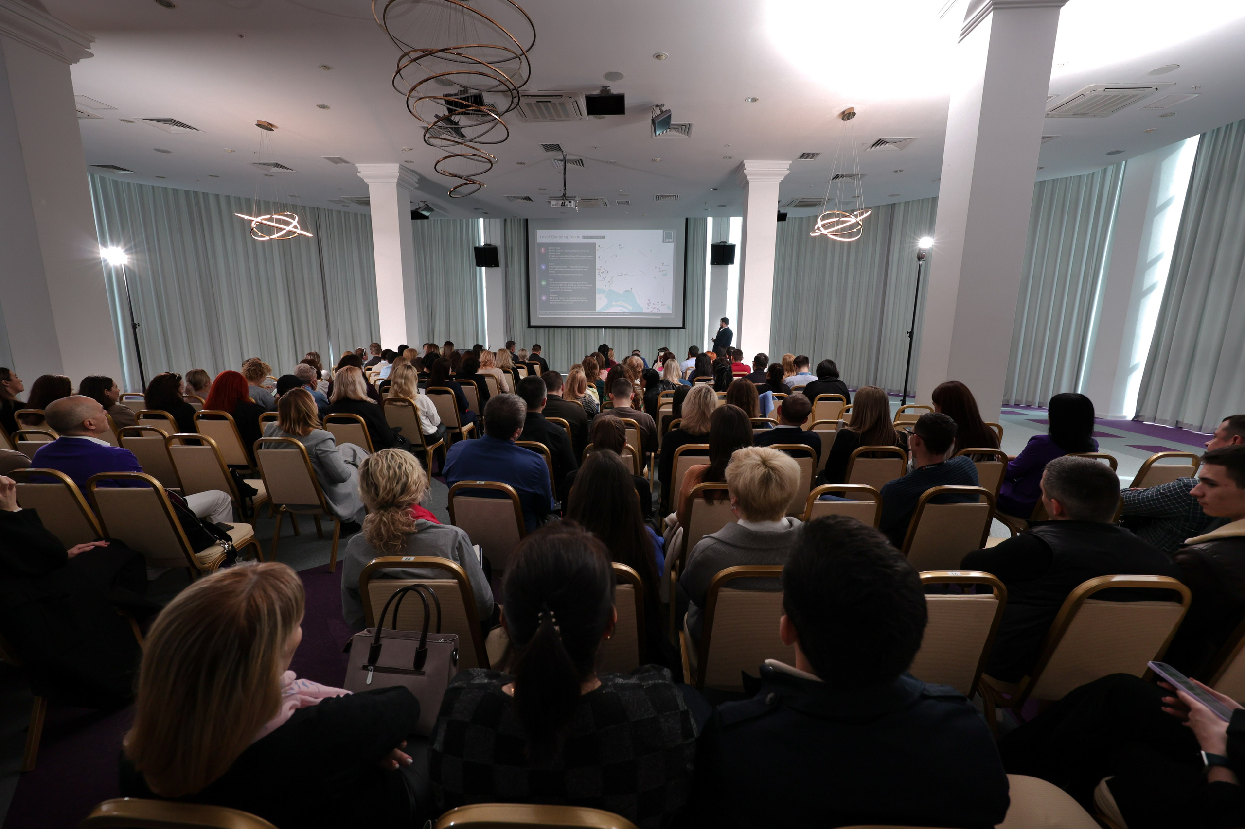 Конференция в Grand Hotel. Свадебный фотограф Астрахань
