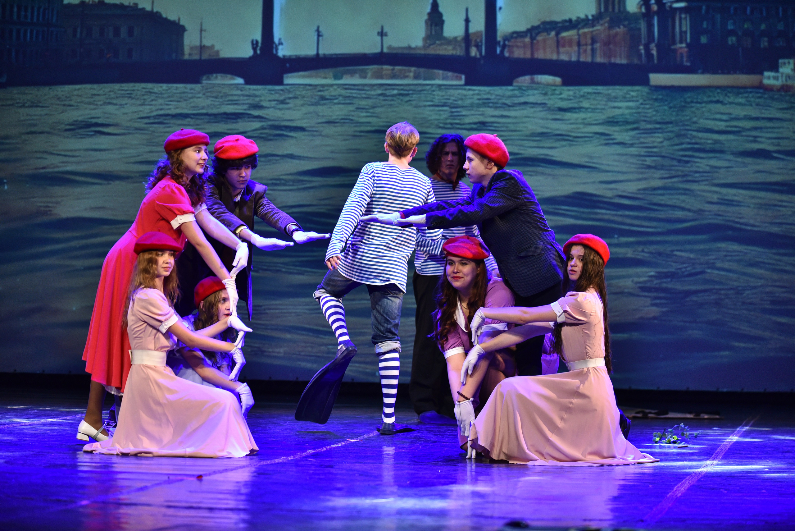 22 февраля, г. Красноярск. Золотое яблочко