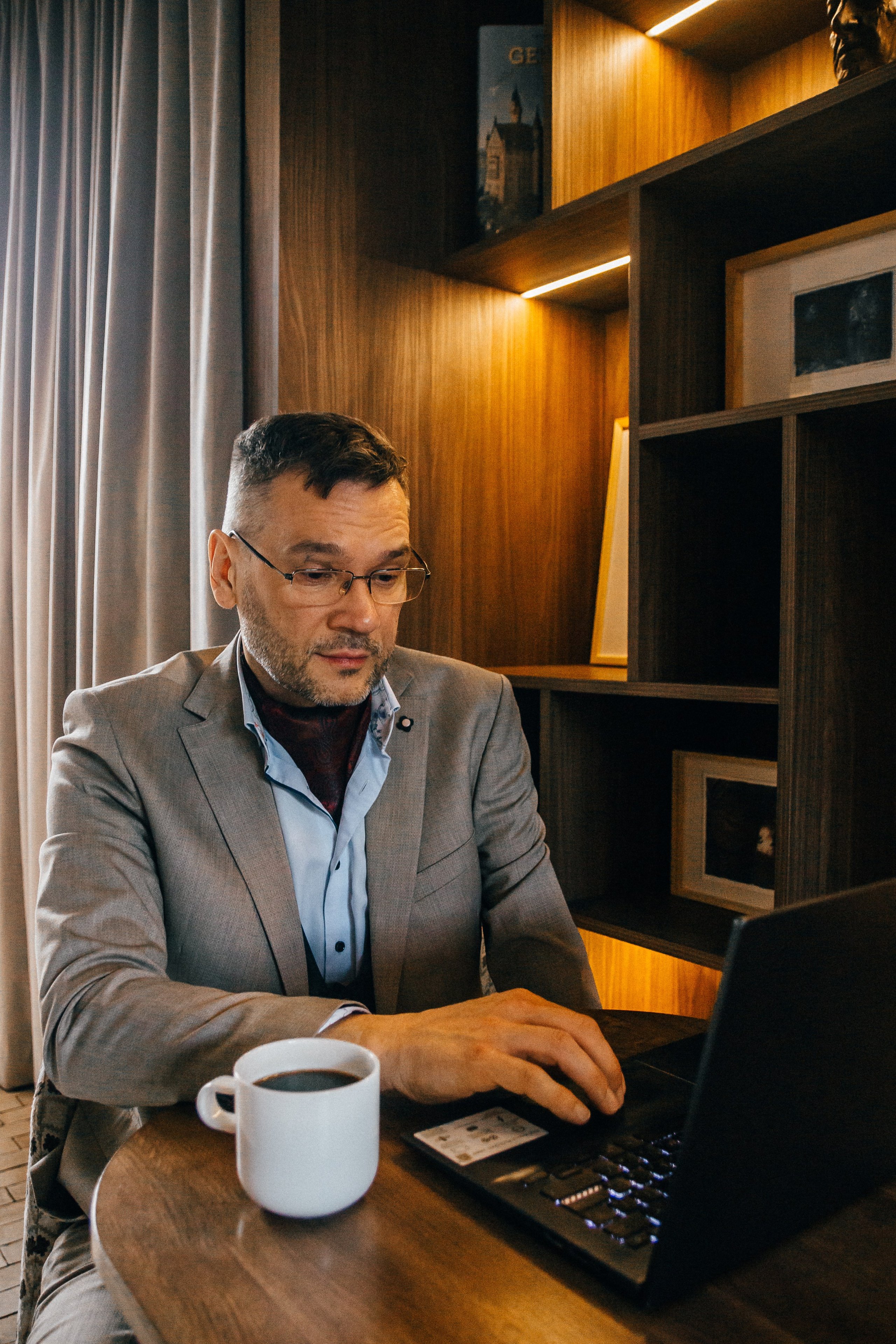 Индивидуальная фотосъёмка. Свадебный фотограф Минск, Фаниполь, Беларусь Кирилл Напреев