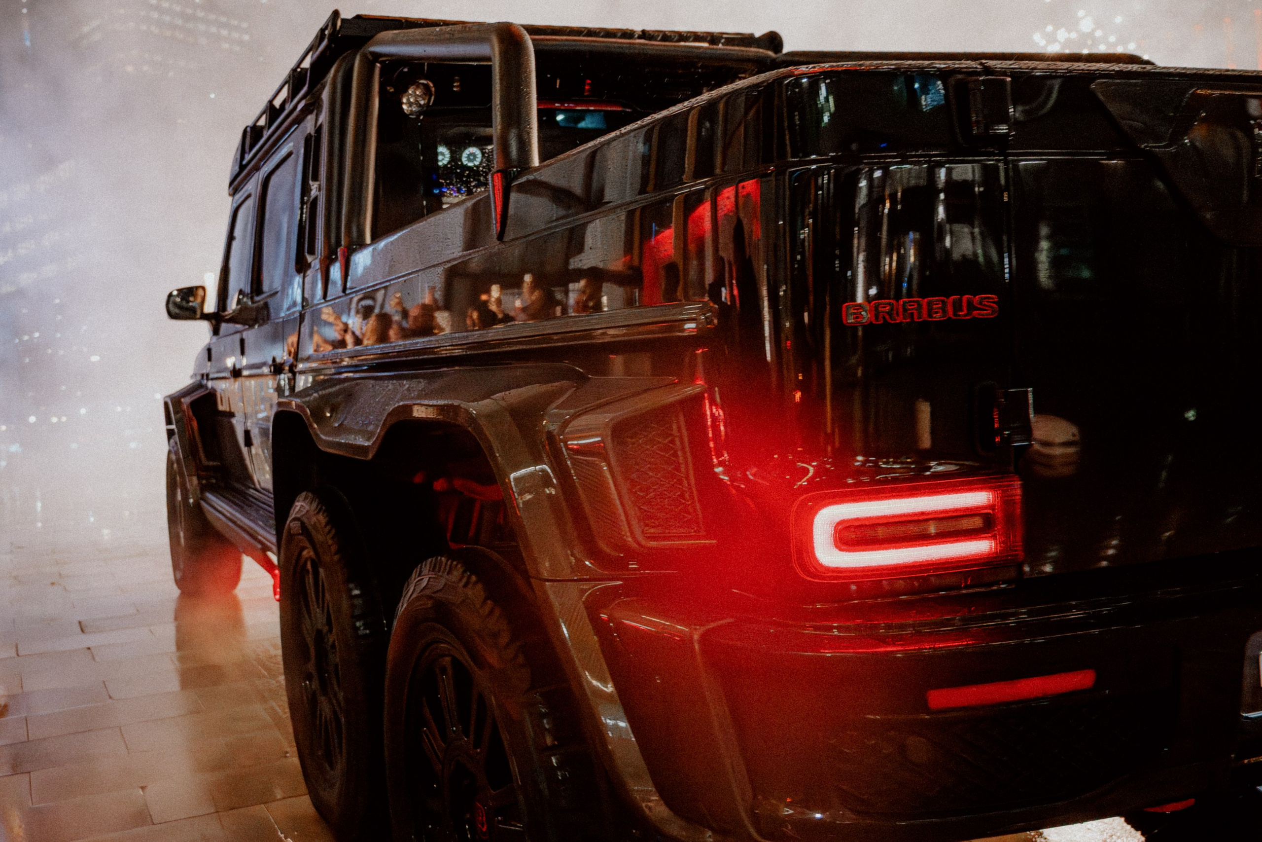 BRABUS X GREATS. Бэкстейдж и репортажный фотограф в Москве Артем Онацко