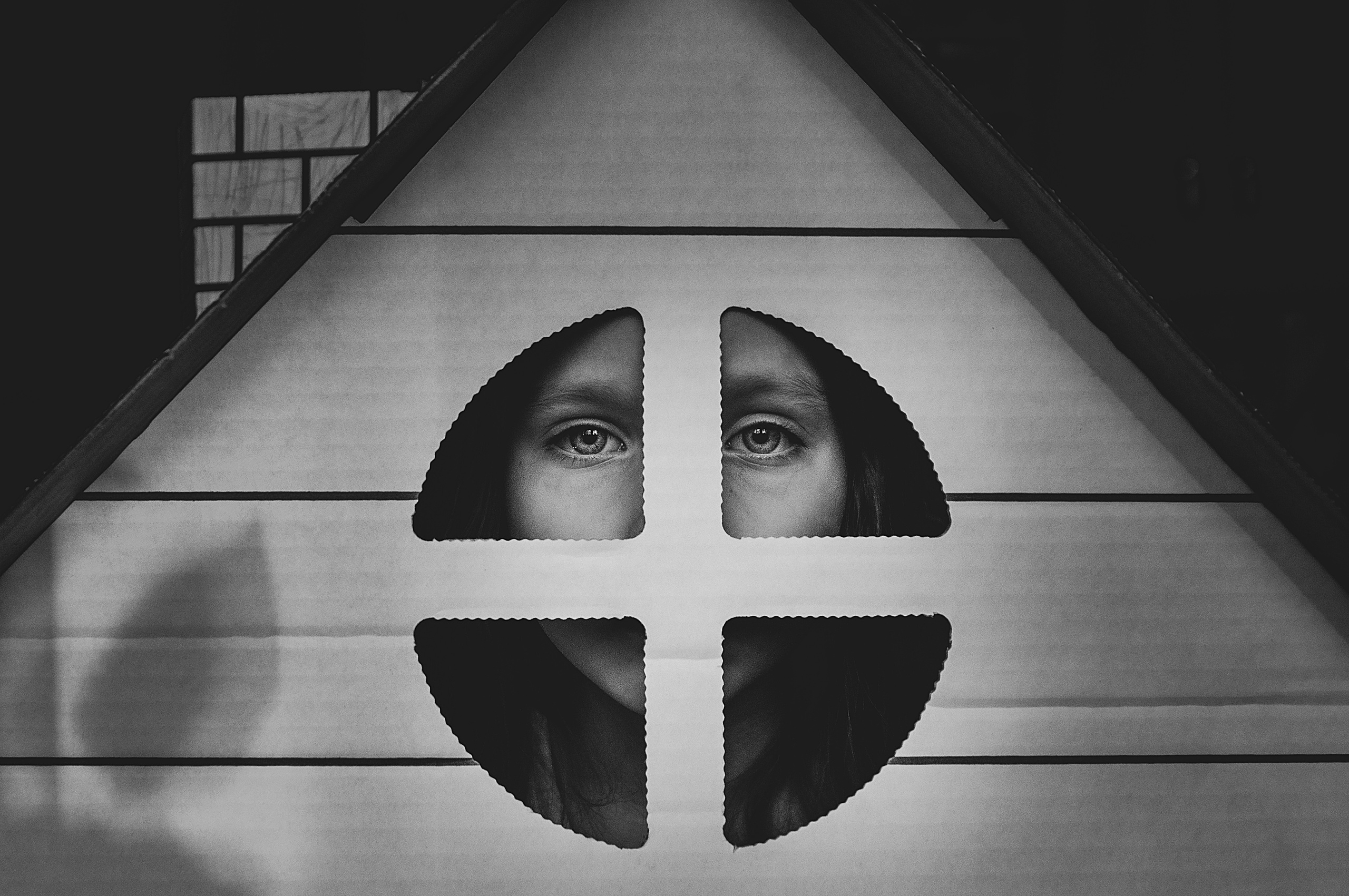 8. «Круглое одиночество»