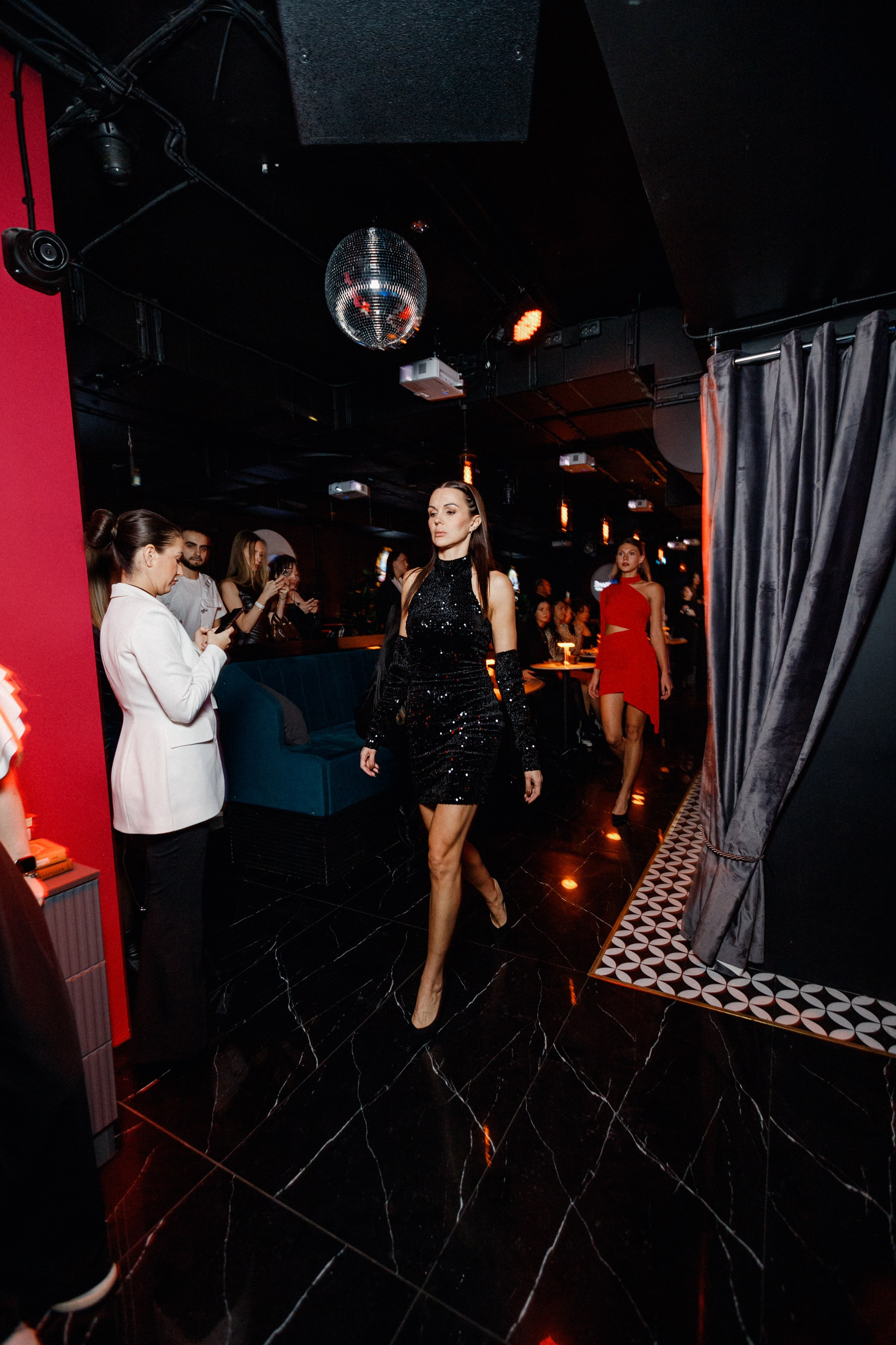 CARAMEL boutique — Презентация новой коллекции. СВОИ. ФОТООТЧЕТЫ-СОБЫТИЯ-МЕСТА