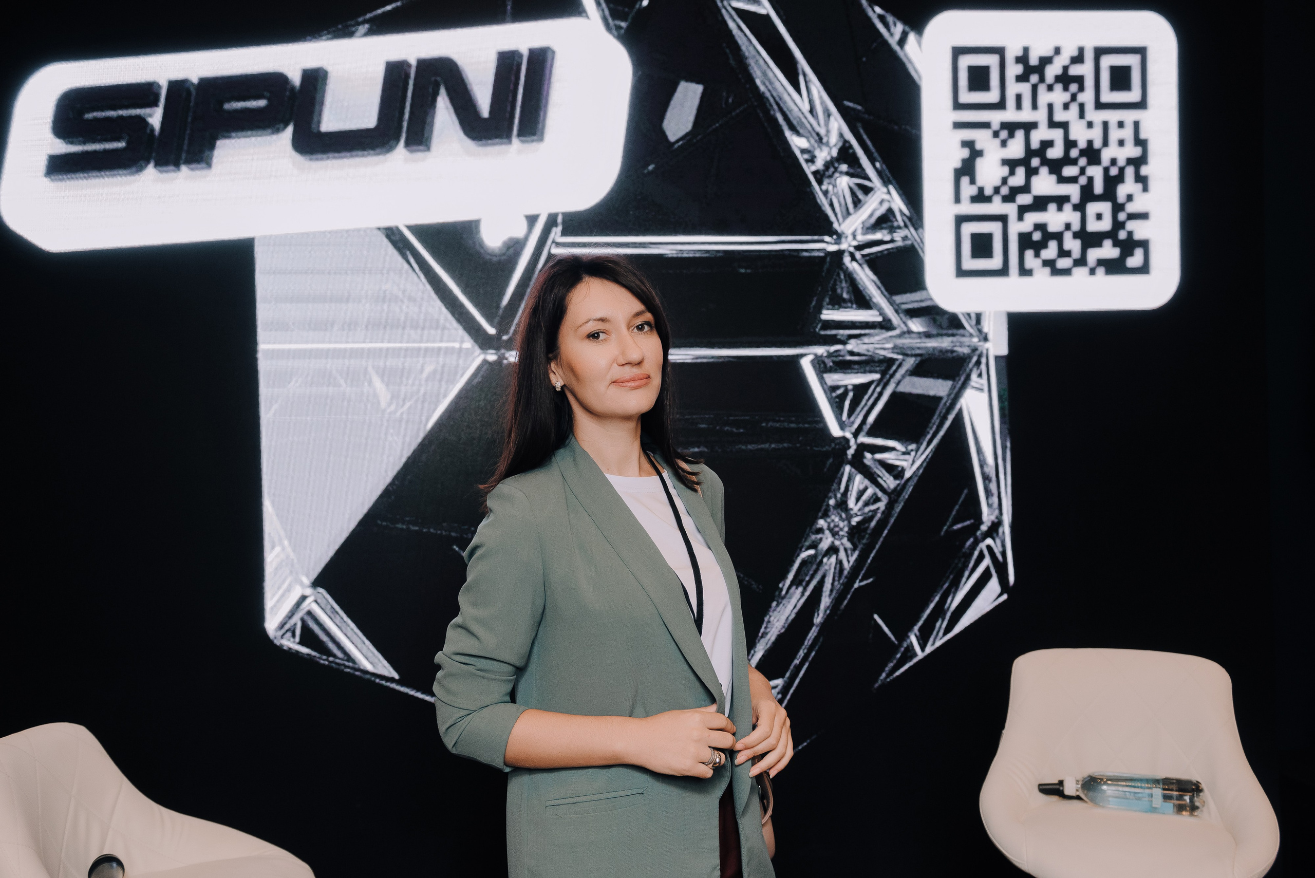 КОНФЕРЕНЦИЯ AMO CRM SIPUNI. Репортажный фотограф Зуев Роман г. Челябинск