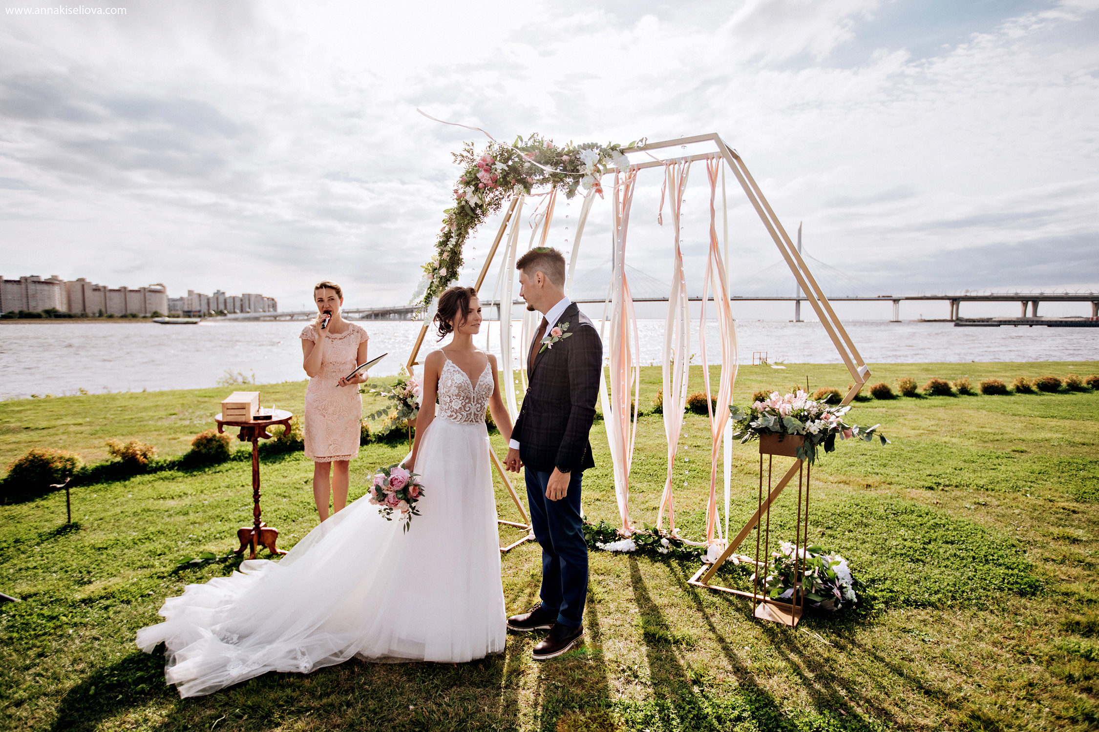 Анастасия и Филипп. Фотограф в Санкт — Петербурге Анна Конофало