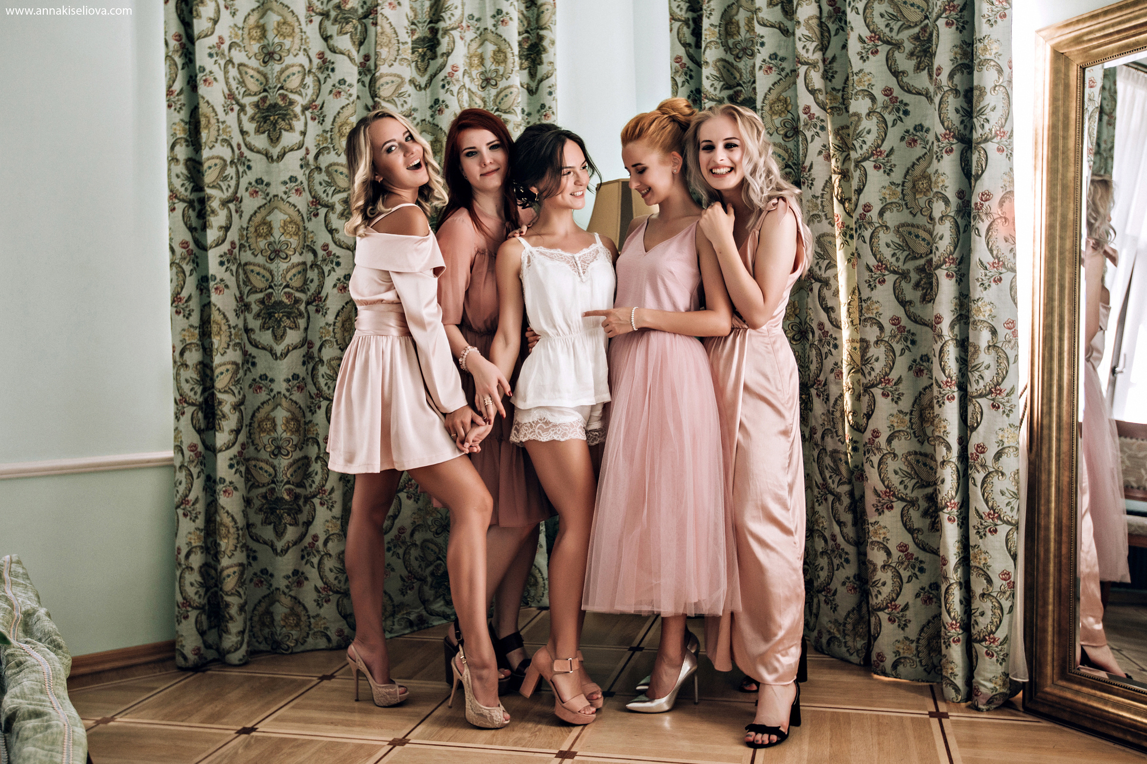 Анастасия и Филипп. Фотограф в Санкт — Петербурге Анна Конофало