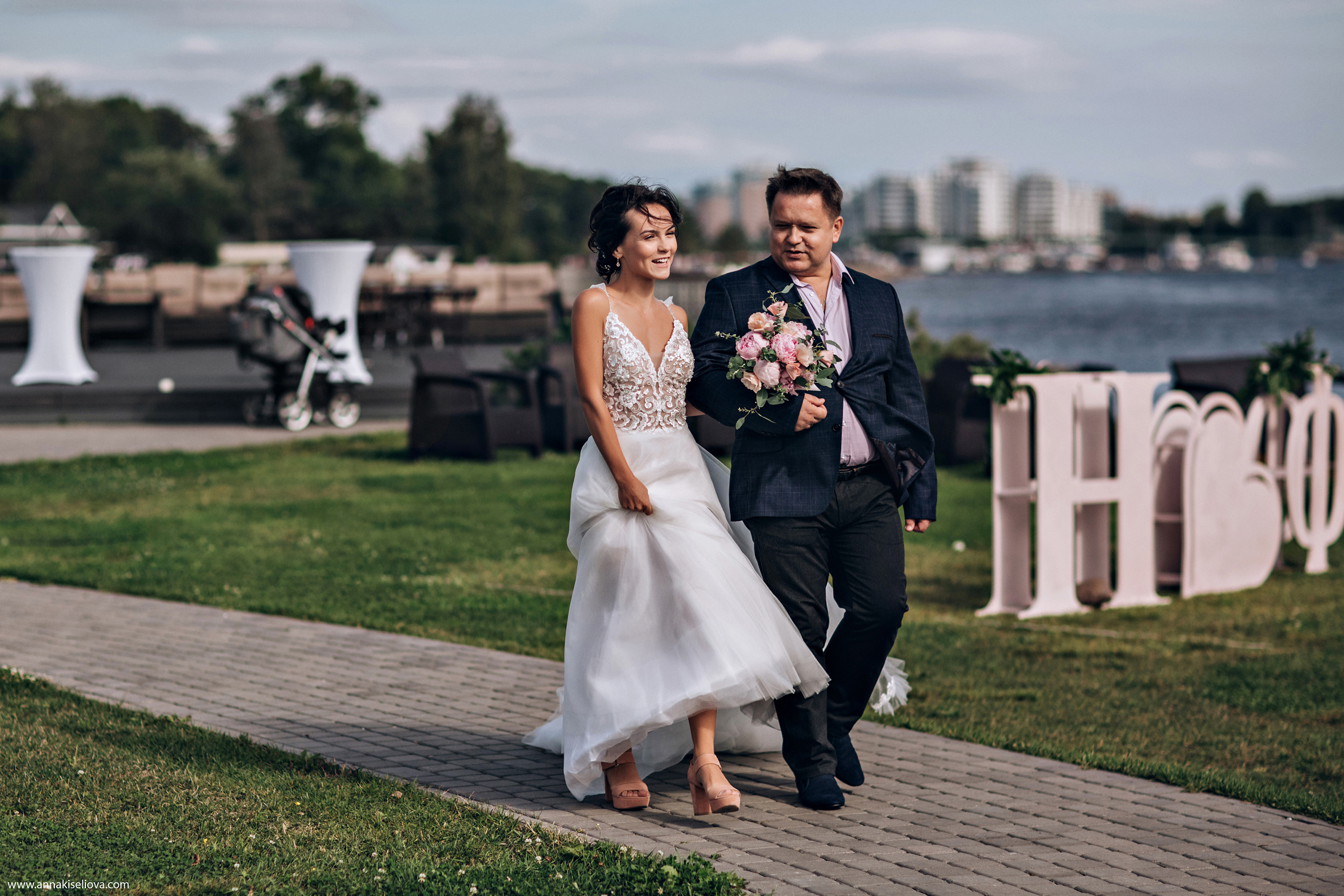 Анастасия и Филипп. Фотограф в Санкт — Петербурге Анна Конофало