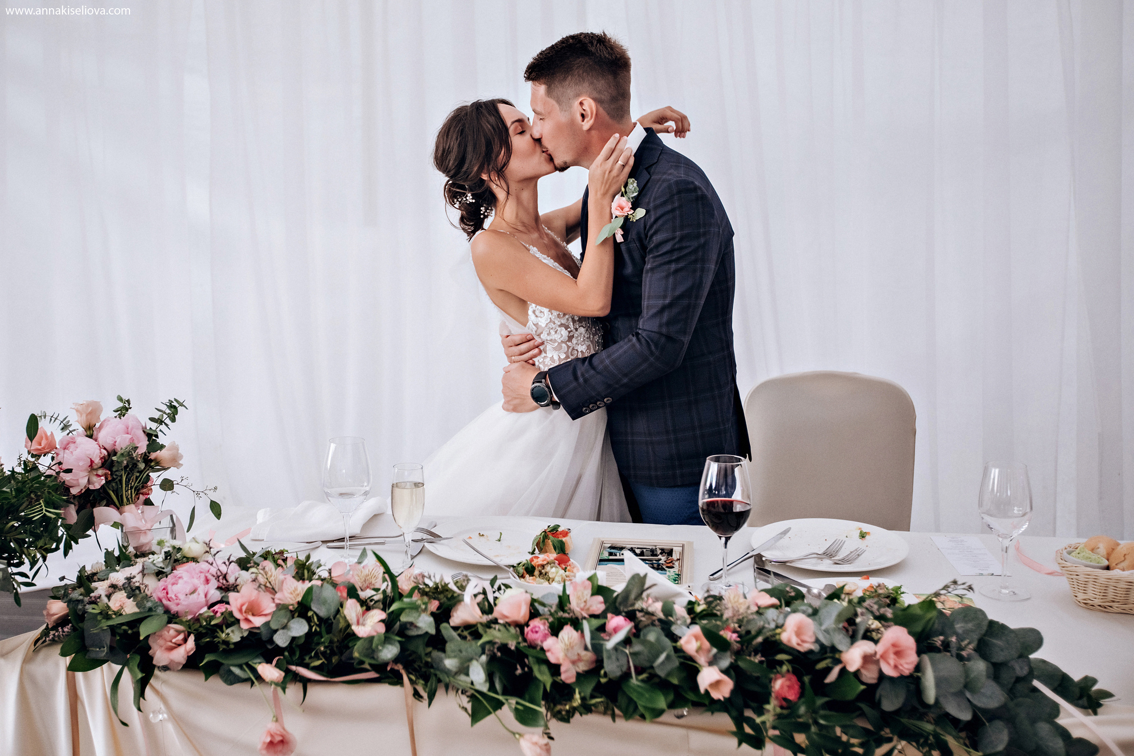 Анастасия и Филипп. Фотограф в Санкт — Петербурге Анна Конофало