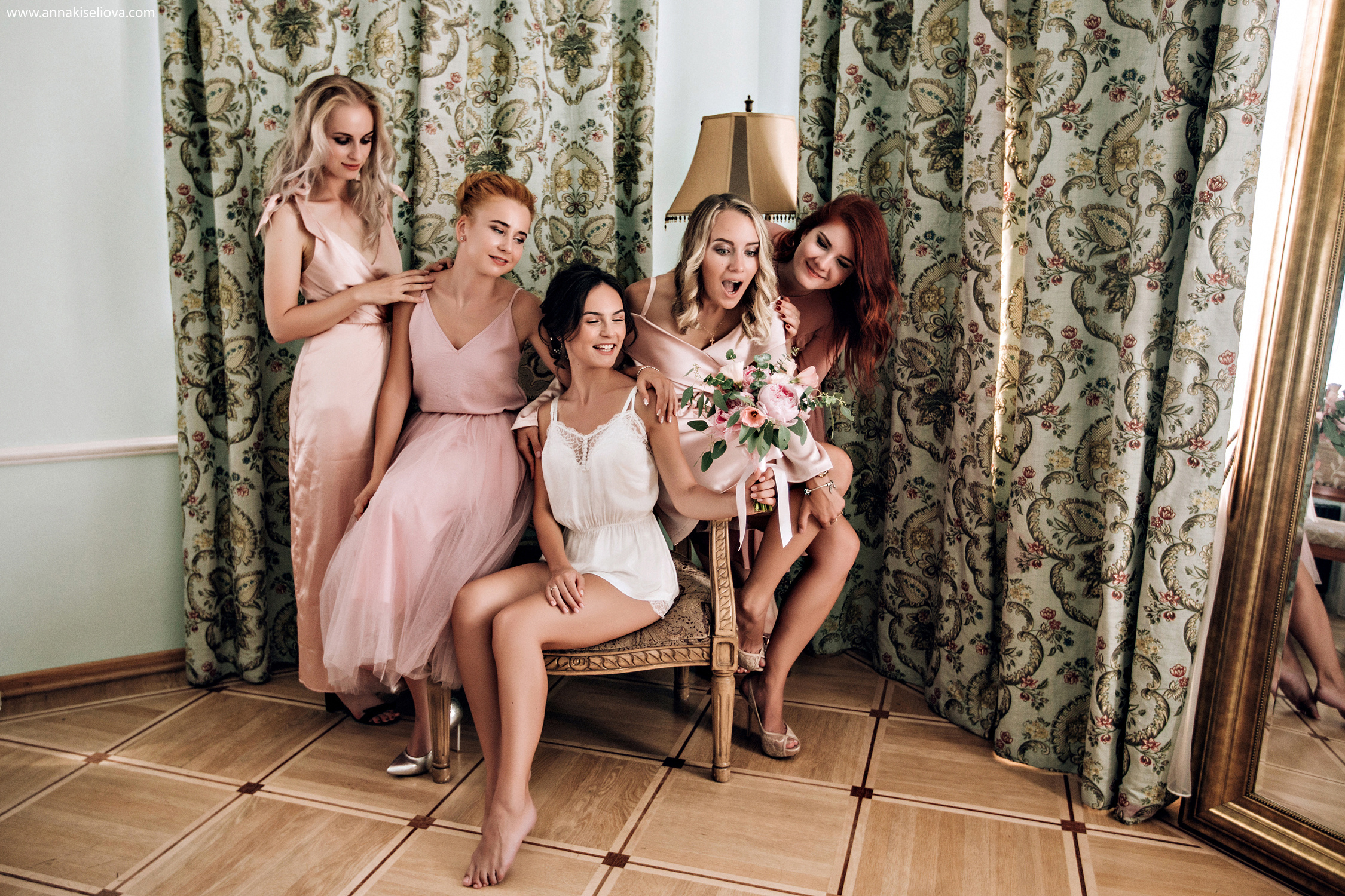 Анастасия и Филипп. Фотограф в Санкт — Петербурге Анна Конофало