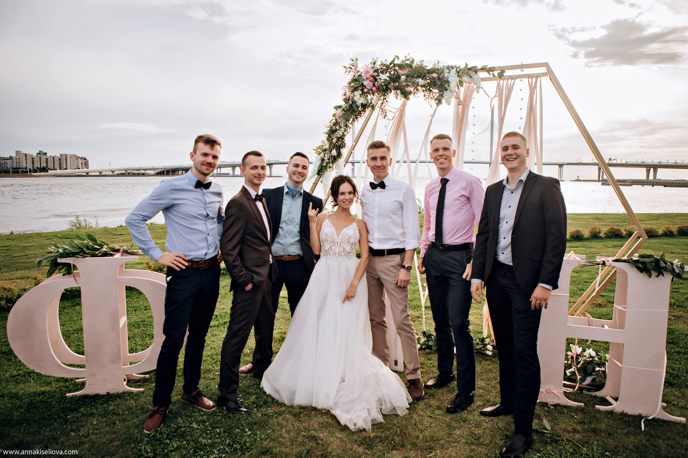 Анастасия и Филипп. Фотограф в Санкт — Петербурге Анна Конофало