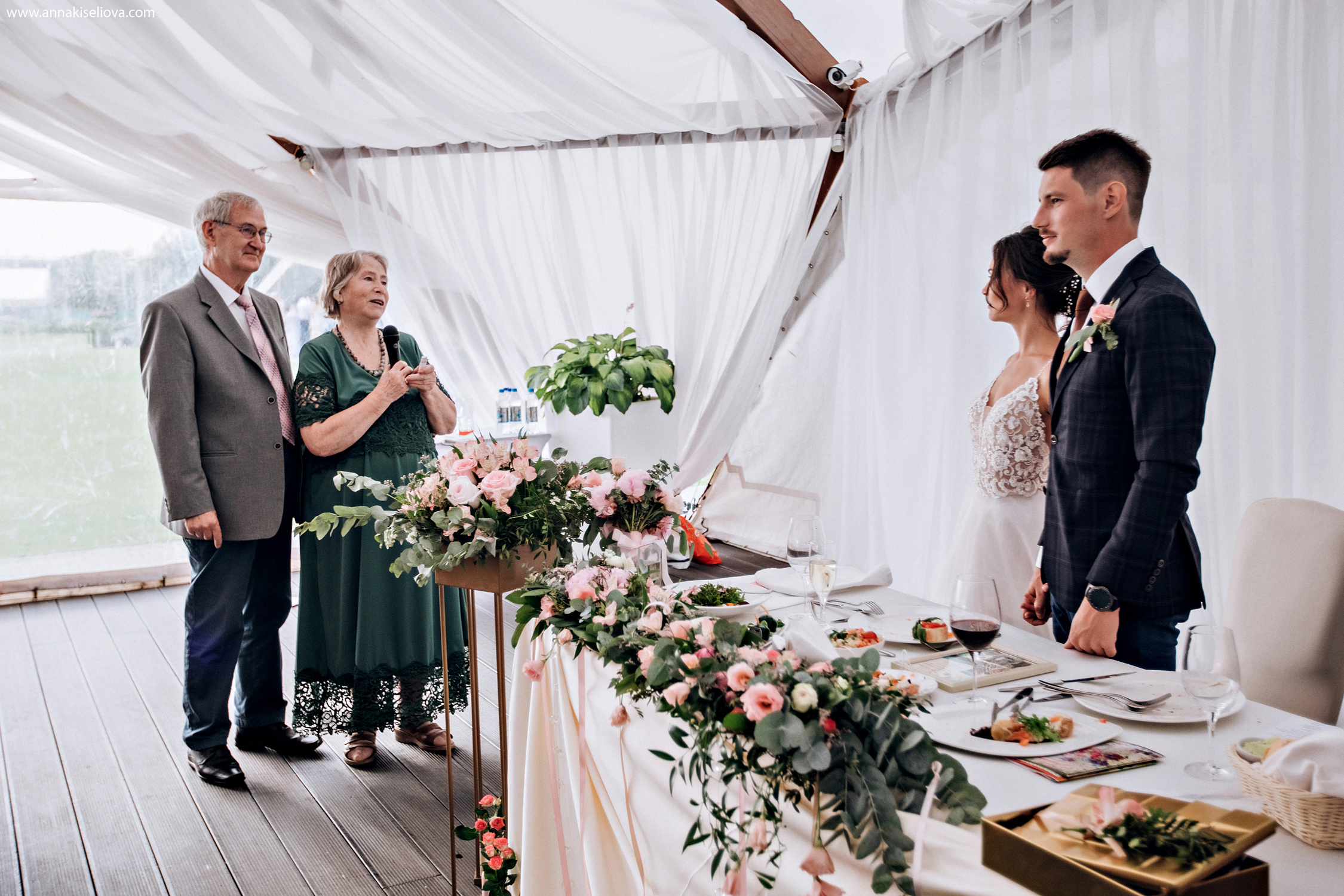 Анастасия и Филипп. Фотограф в Санкт — Петербурге Анна Конофало