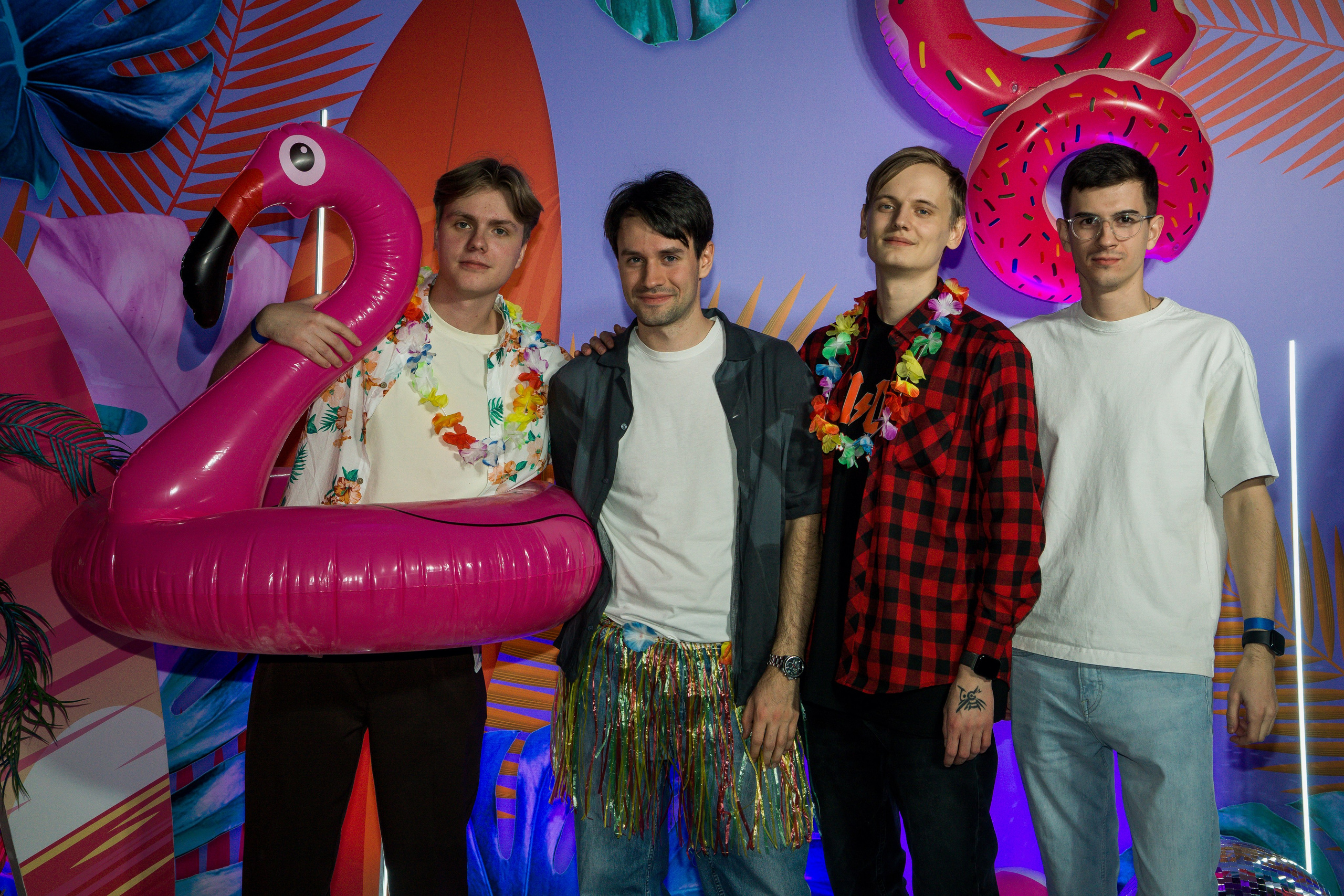 МТС корпоратив Гавайская вечеринка. Фотограф