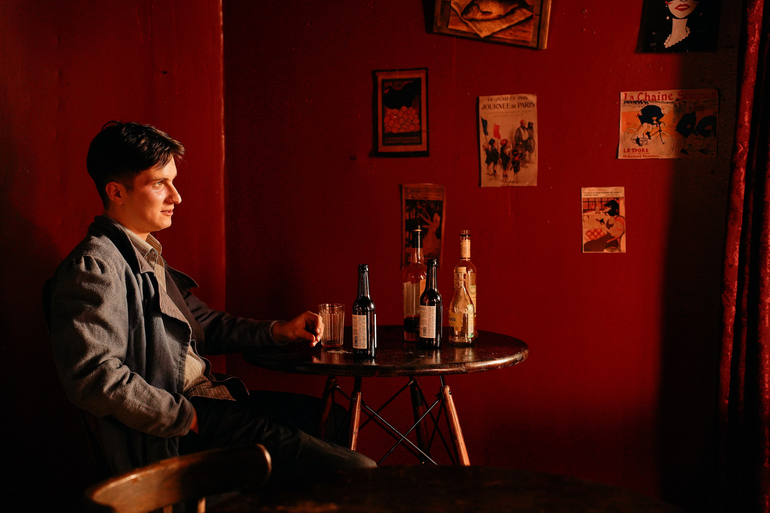 БЭКИ со съемок. Фотограф