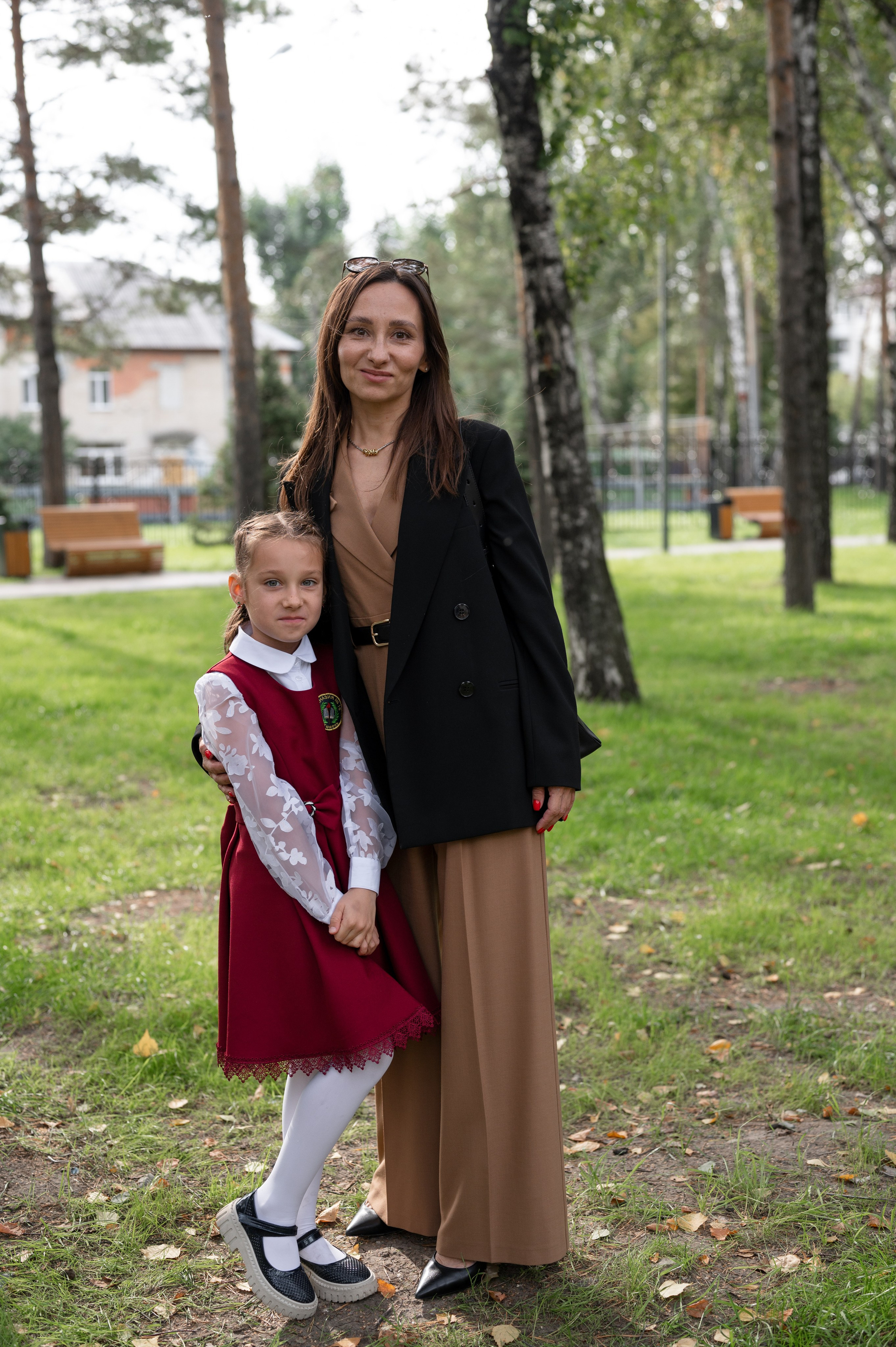 1 сентября 16 гимназия 2 класс (линейка + в классе+ на улице). Фотограф новорожденных, семейный детский в Тюмени Татьяна Морозова