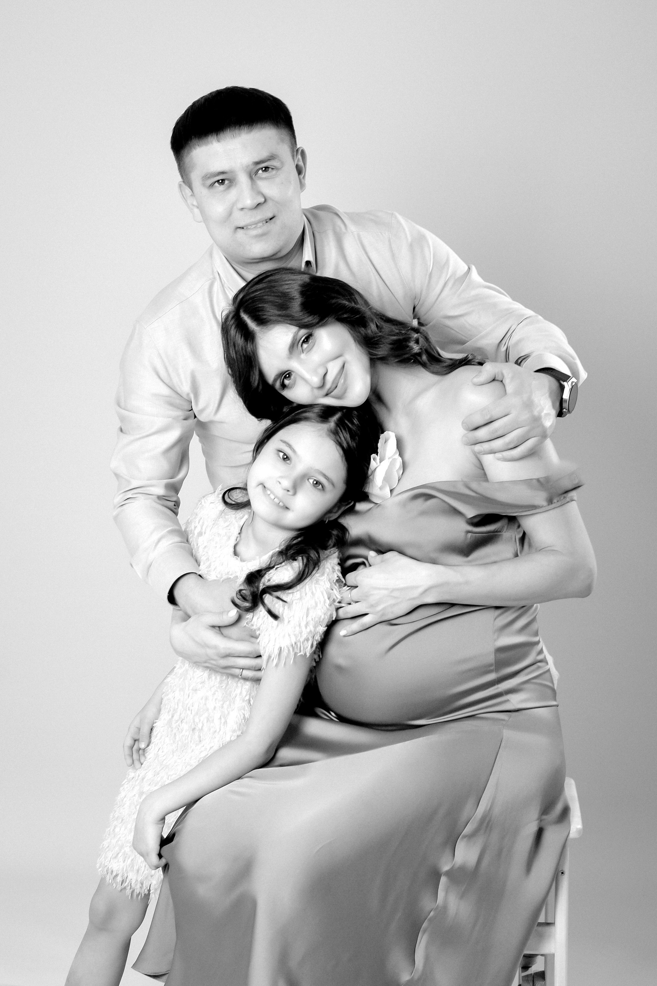 ДОЧКИ, ВНУЧКИ, БАБУШКА. Фотограф Юлия Антушева