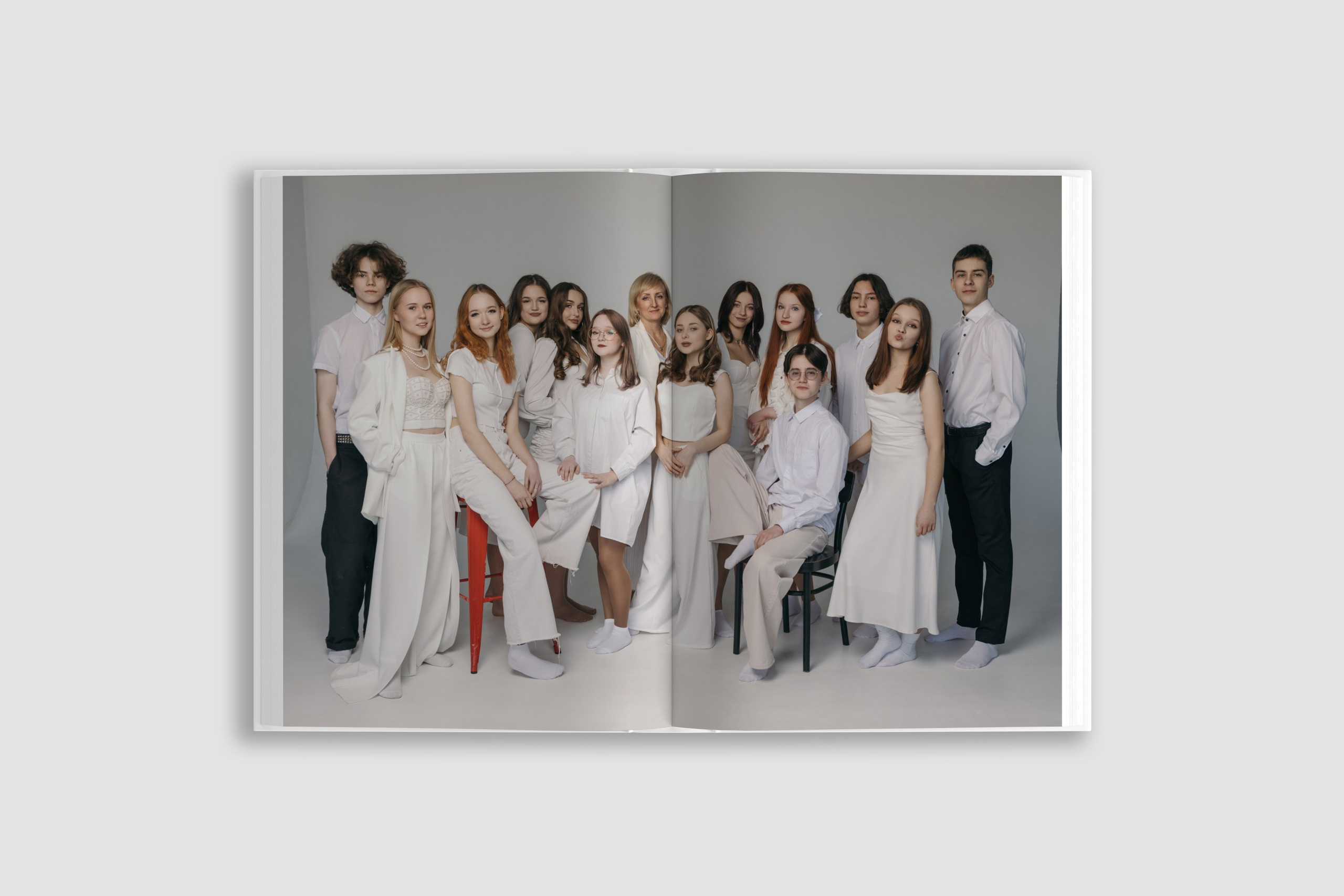 Старшая школа. Выпускной альбом