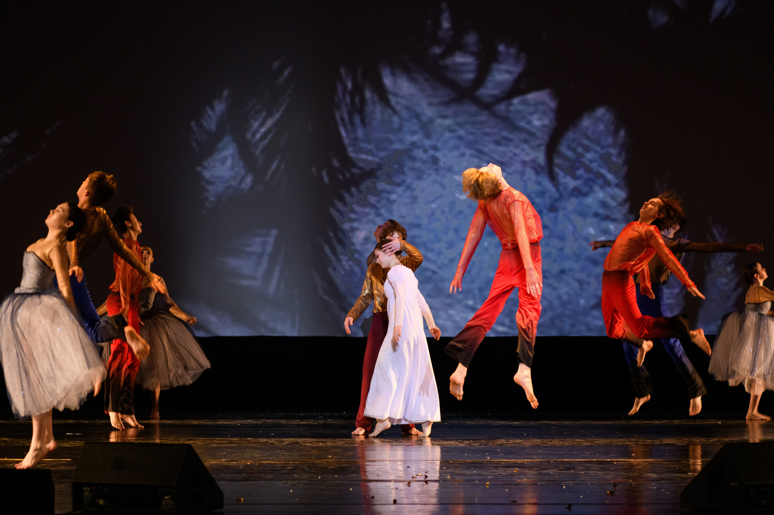 23 апреля, часть 2, БКЗ Октябрьский, г. Санкт-Петербург. Золотое яблочко