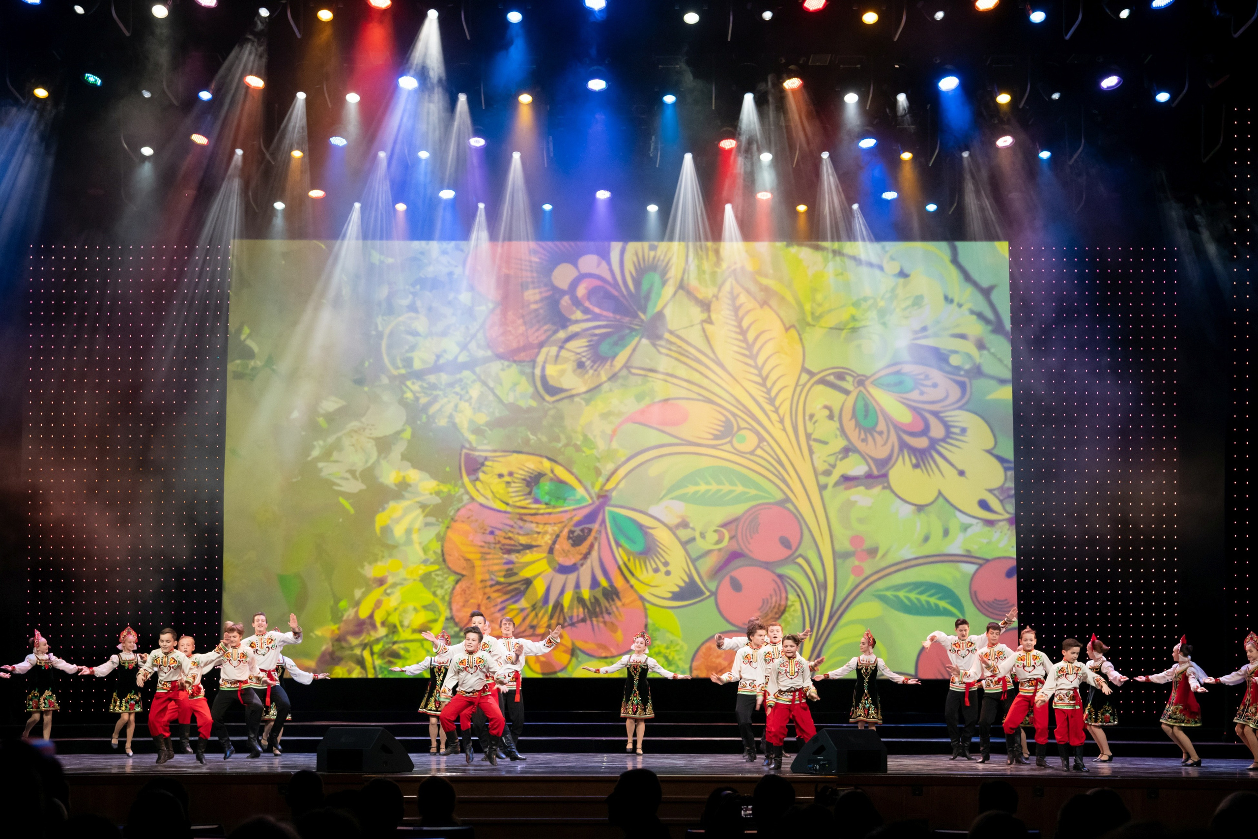 2 февраля, концерт Таланты России, Кремлевский Дворец. Золотое яблочко