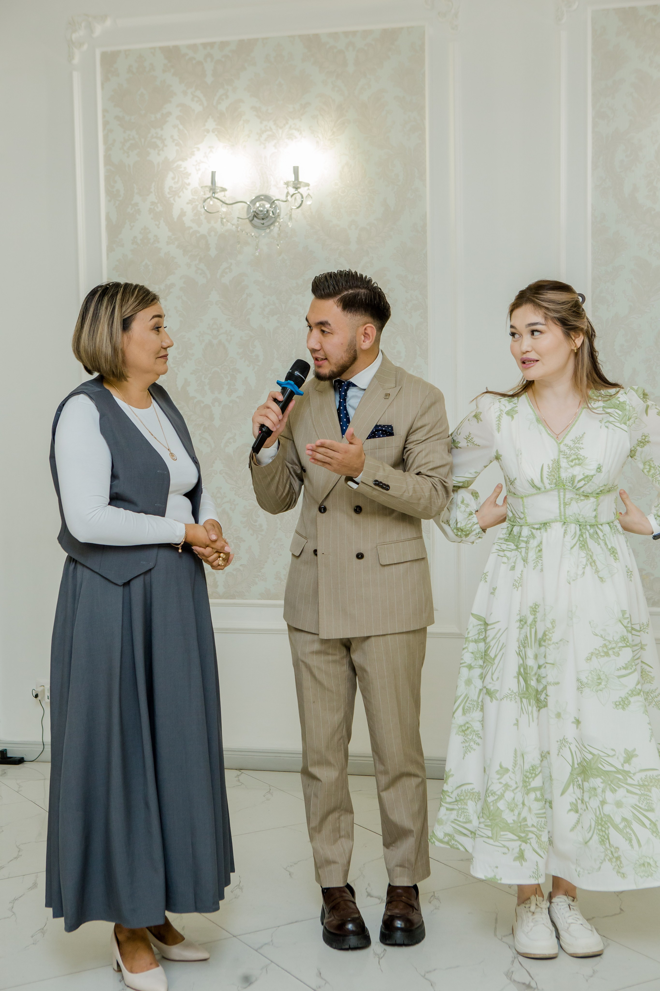 QYZ UZATU ZHADYRA. Свадебный и репортажный фотограф в Астане T.Yertay «Nomad media»