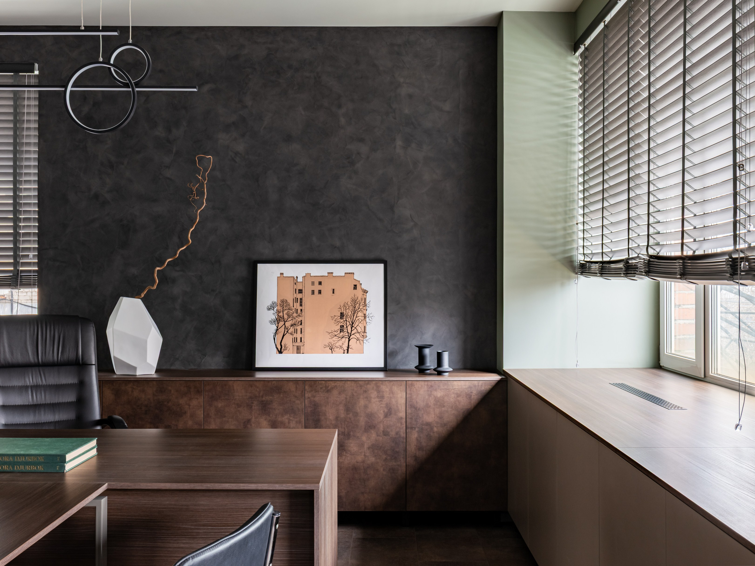 Дизайн интерьера офиса строительной компании в Екатеринбурге. Интерьерный фотограф. Фотограф архитектуры