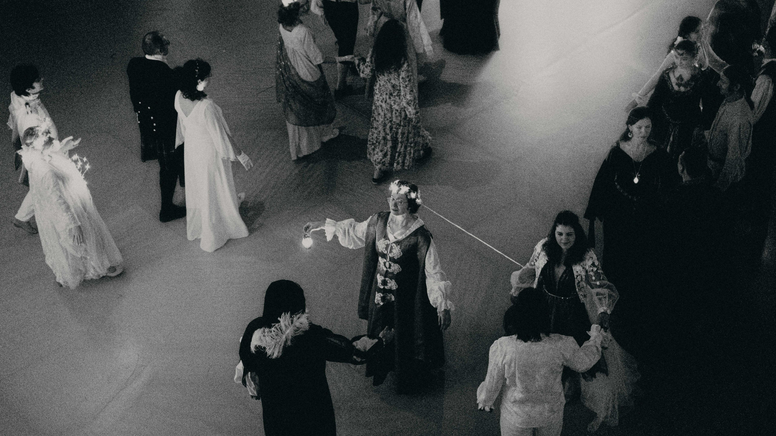 Ночь в холмах | Иммерсивный бал. Фотограф Аннё| Москва