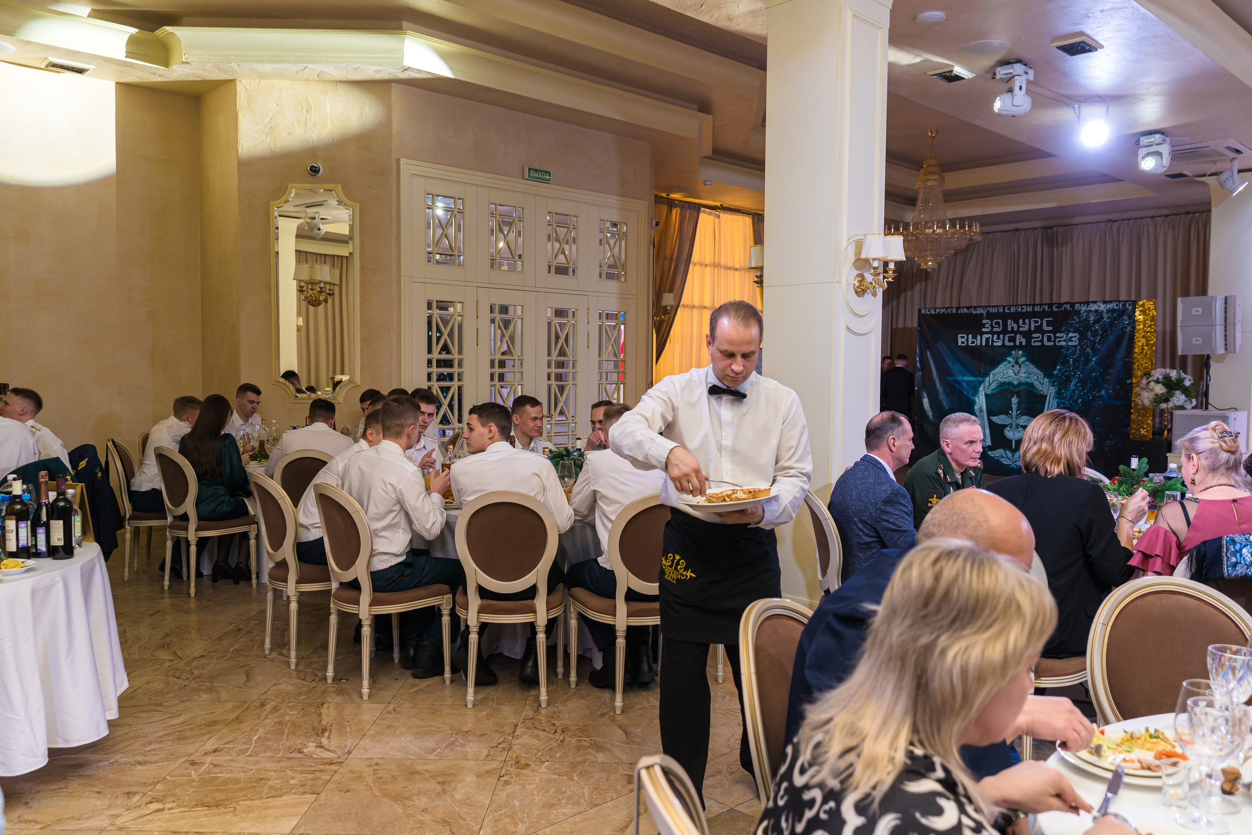 Фотосъемка выпуска военной академии и вручение дипломов