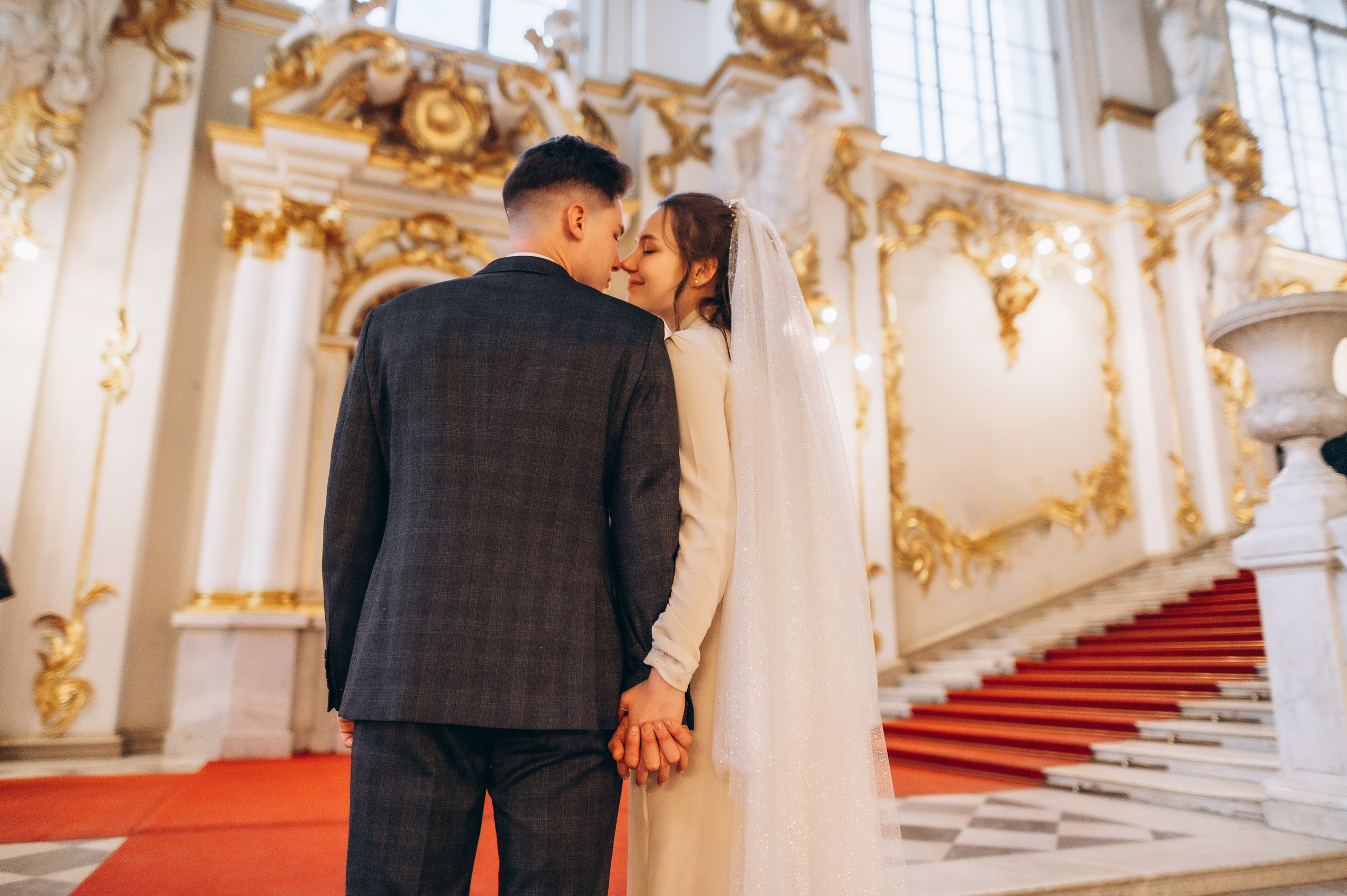 Свадебная (Эрмитаж). Фотограф ПИТЕР СПБ Надежда Баранова