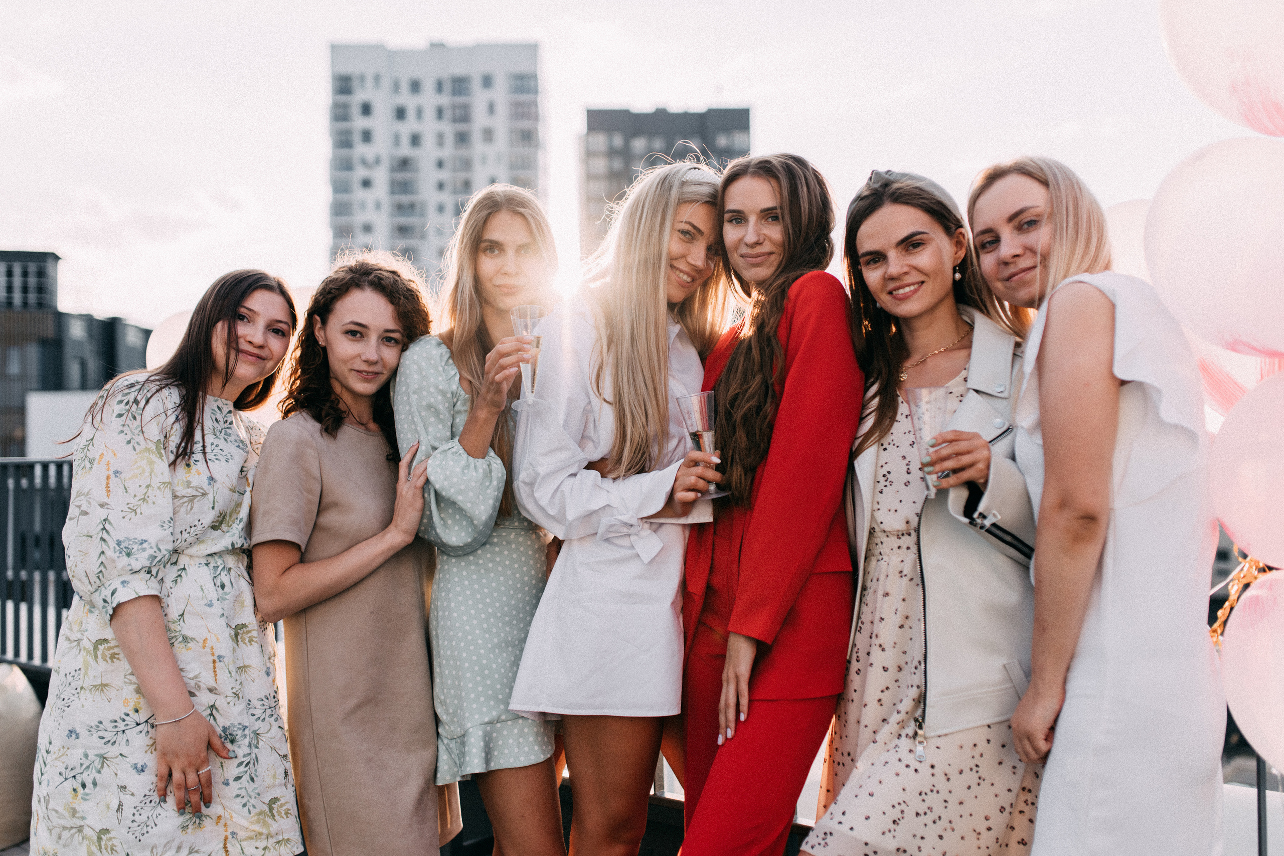 ДЗЯВОЧНІК НА ДАХУ. Фотограф Юля Королёва