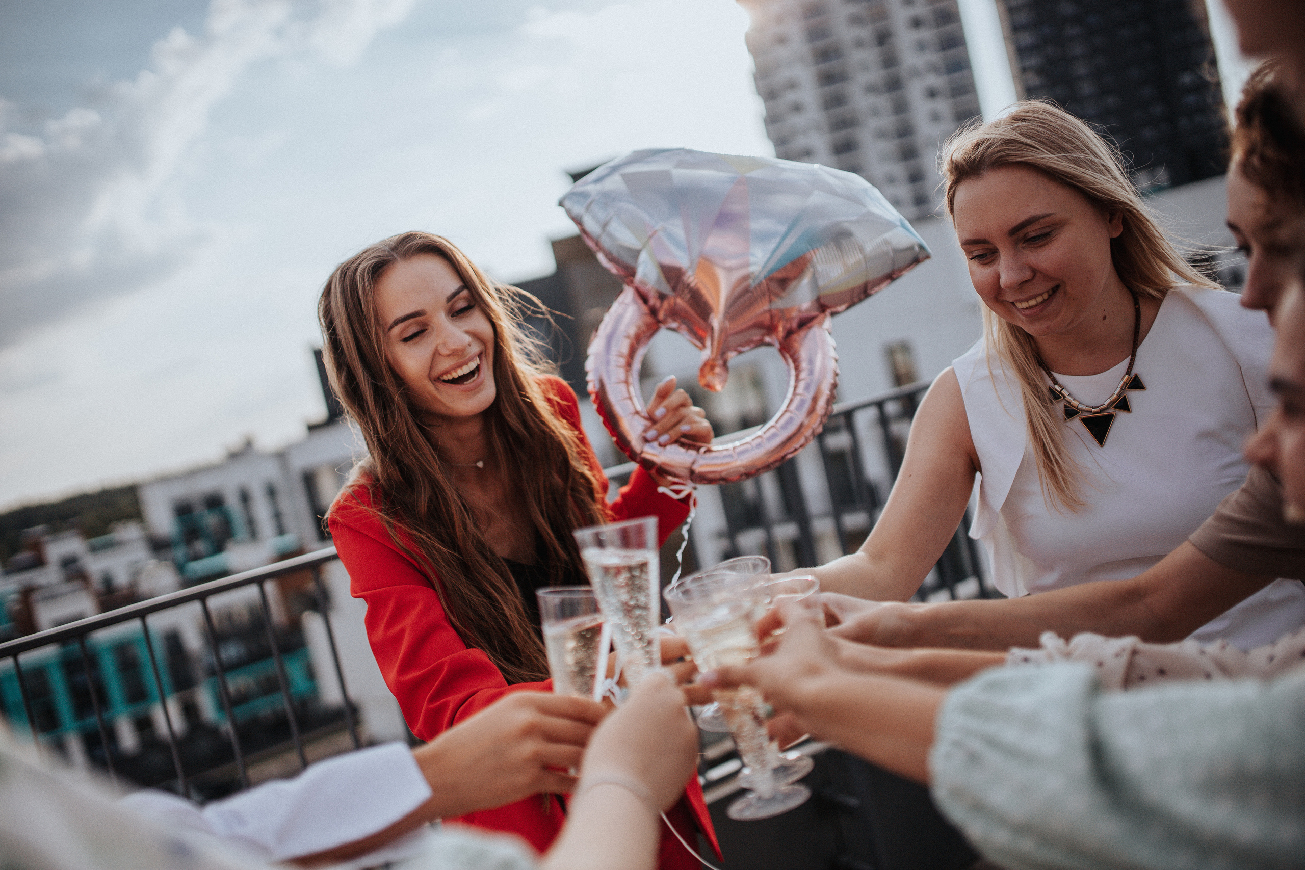 ДЗЯВОЧНІК НА ДАХУ. Фотограф Юля Королёва