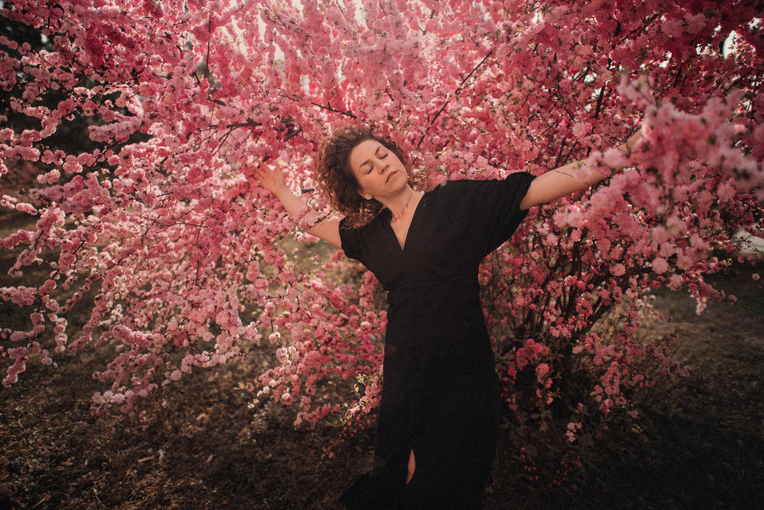 Рассвет в городе: Ира и парсон Гром. Портфолио