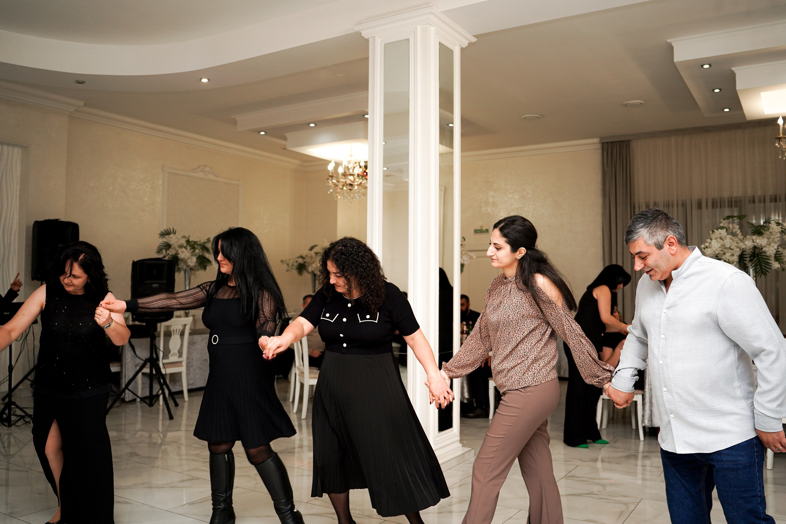 Сватовство. Свадебный фотограф в Ростове-на-Дону. Таинство Крещения и Венчания, семейные фотосессии. Алёна Чёботова