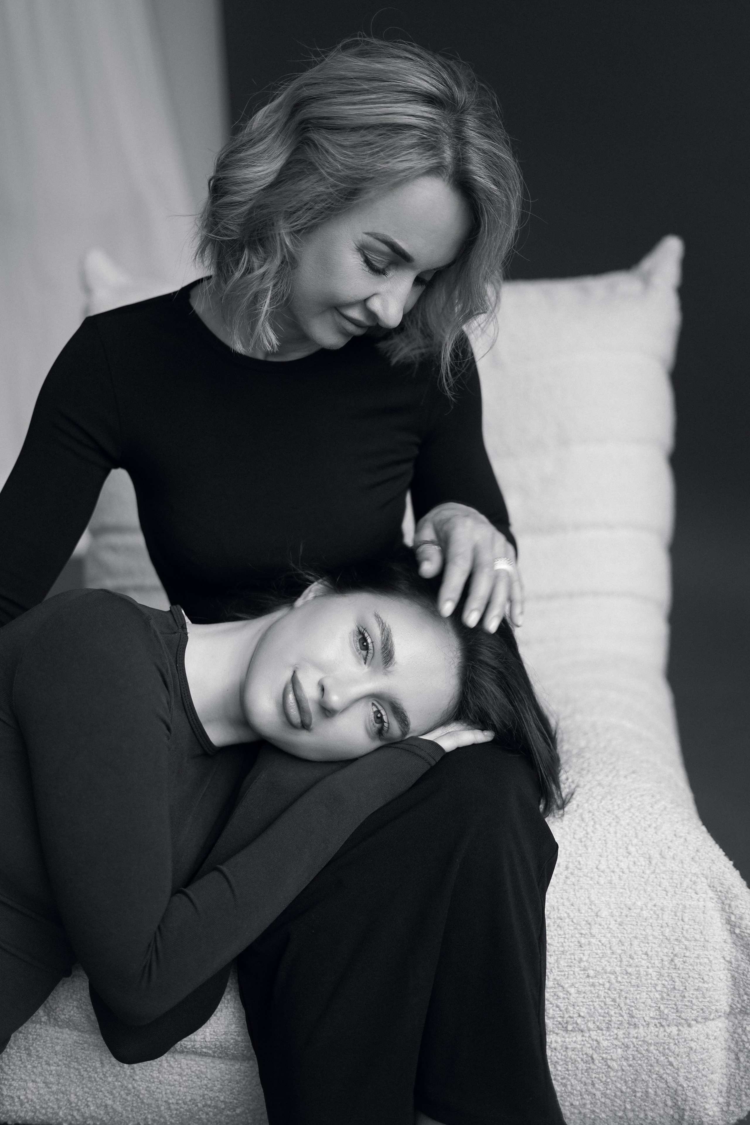 Василиса и Анна. Свадебный и портретный фотограф в Санкт-Петербурге Софья Каркачева