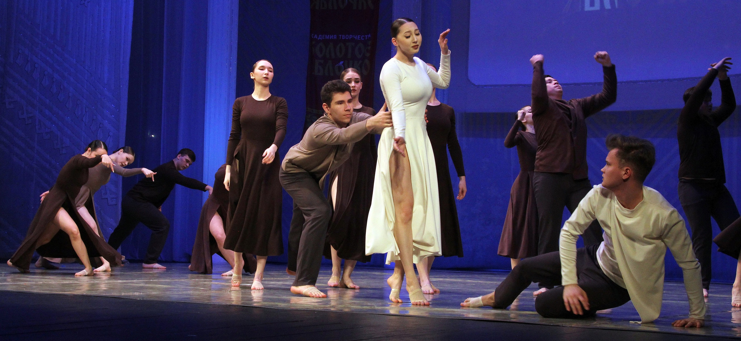 9 марта, г. Йошкар-Ола. Золотое яблочко