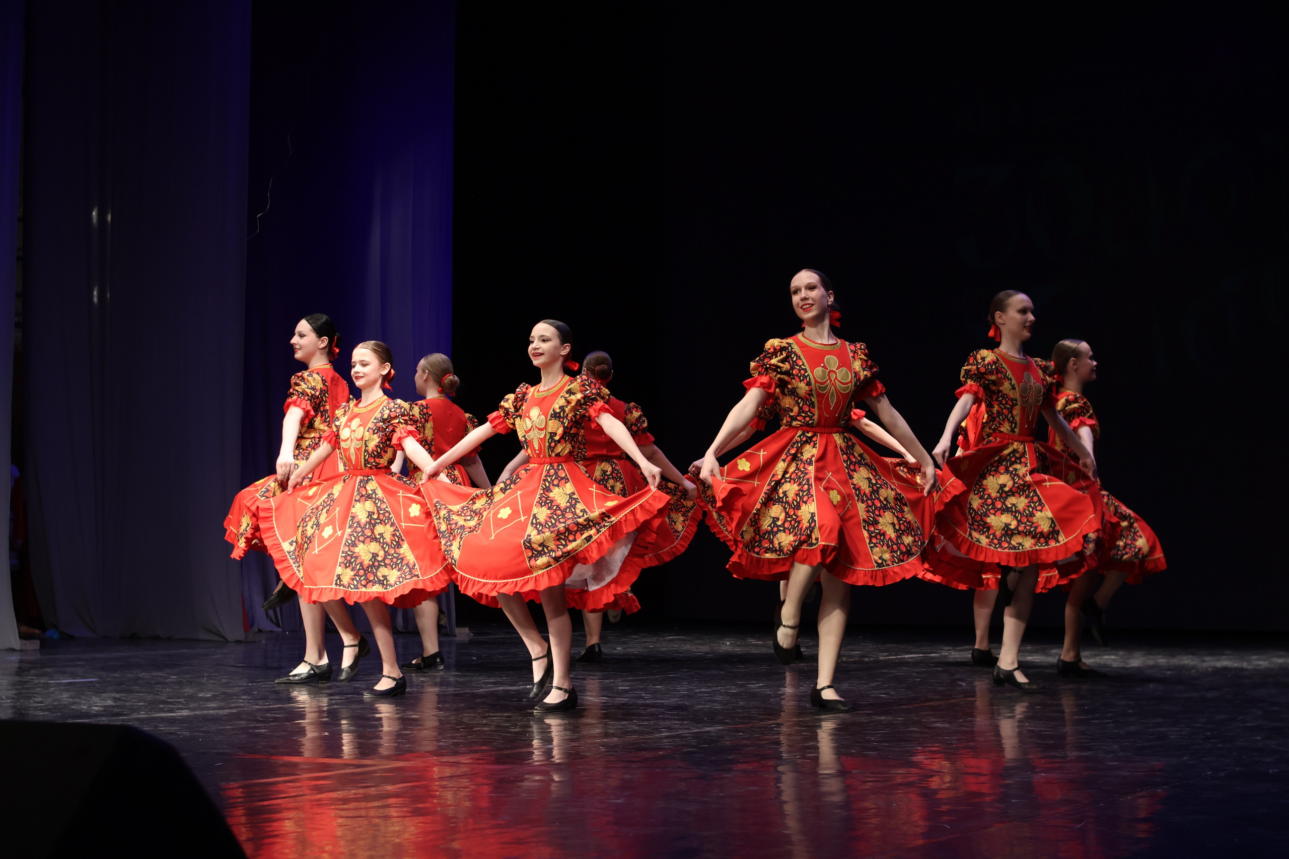 13 апреля, г. Томск. Золотое яблочко