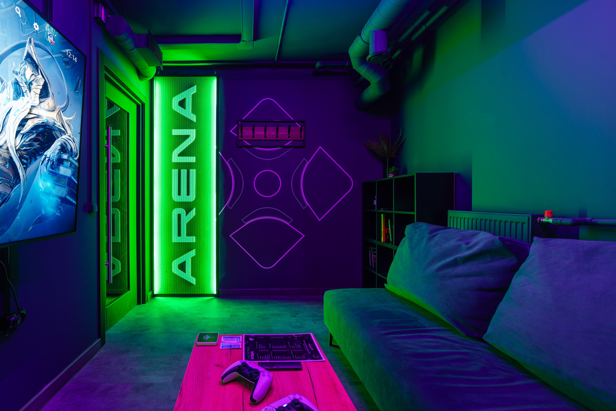 Фотосъемка для компьютерного клуба. Интерьерный и репортажный фотограф в Санкт-Петербурге