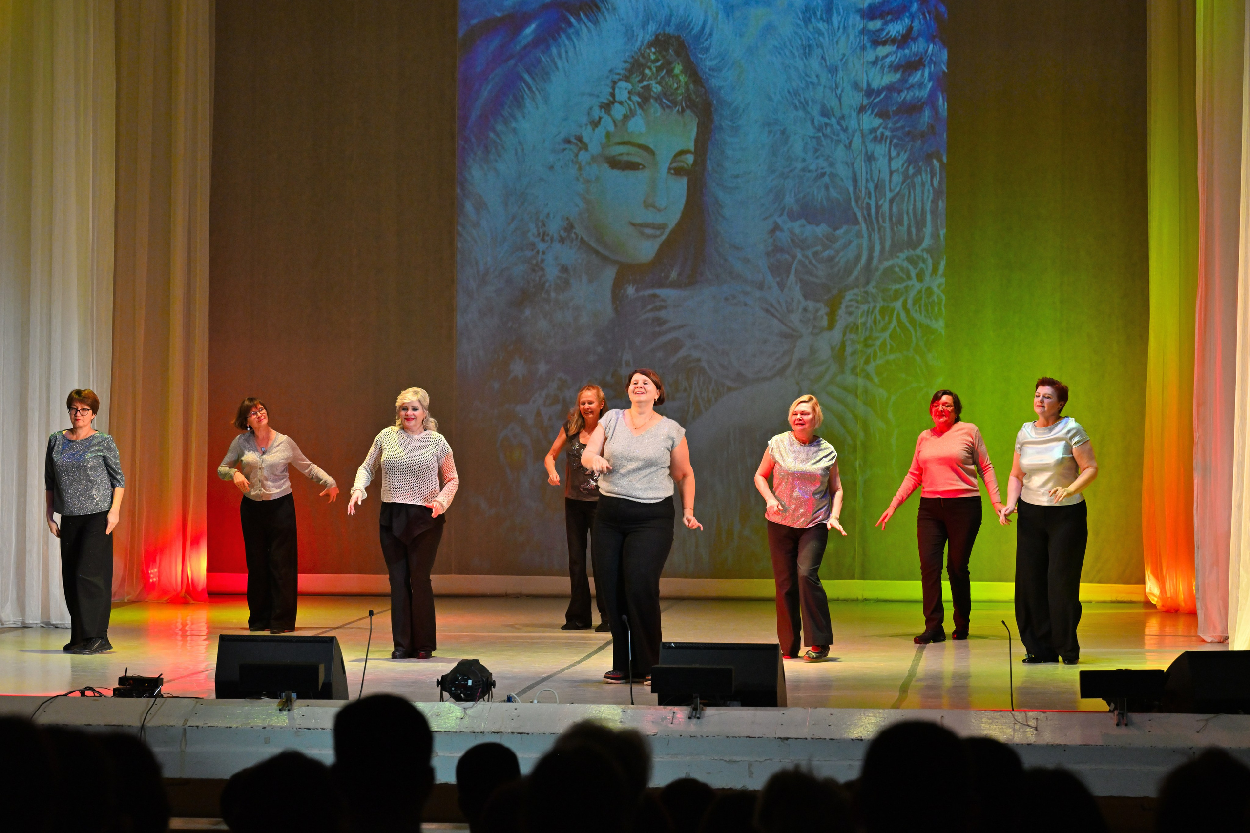 2025-12-19 Танцы ДК. Снежинск фото Андрианов