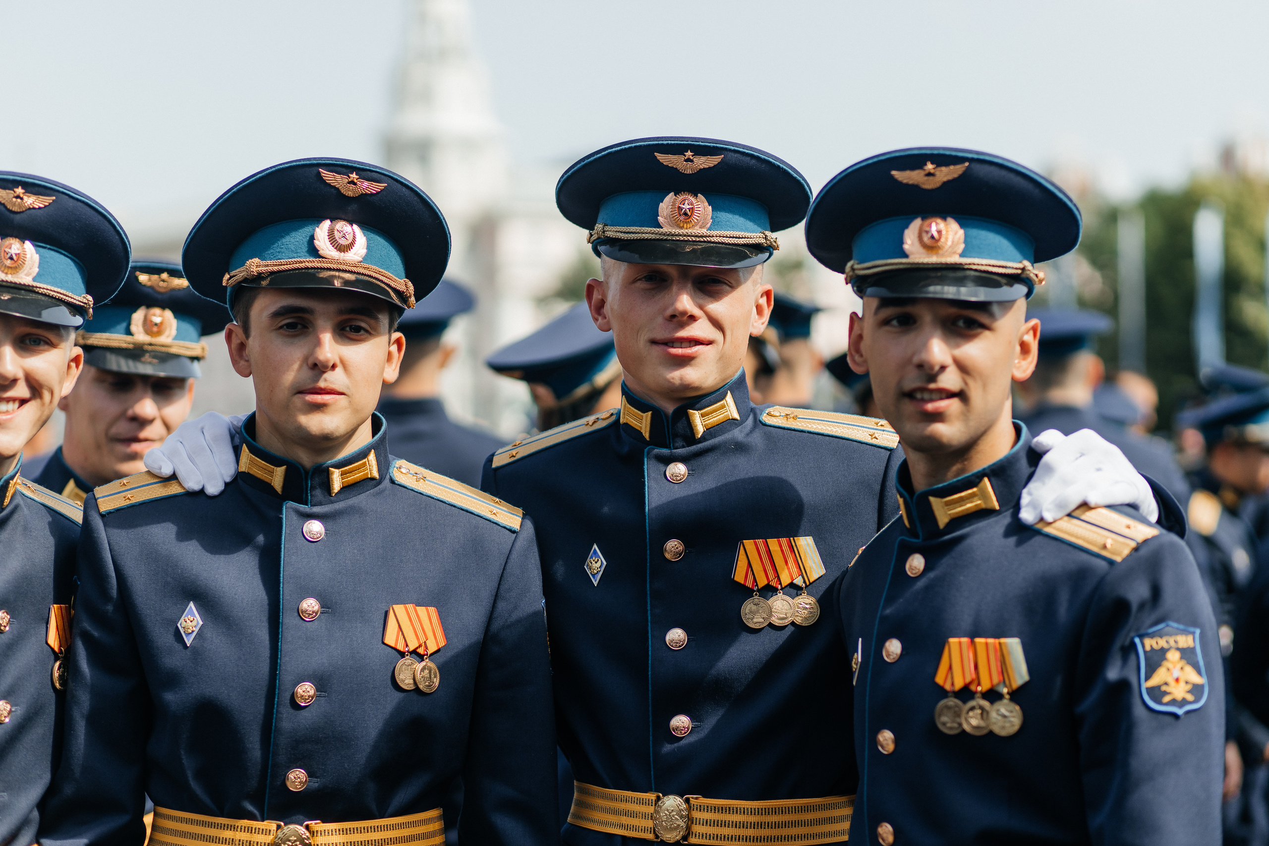 Выпускной летчика: Профессиональная фотосессия пилота. Семейный и свадебный фотограф Ростове-на-Дону