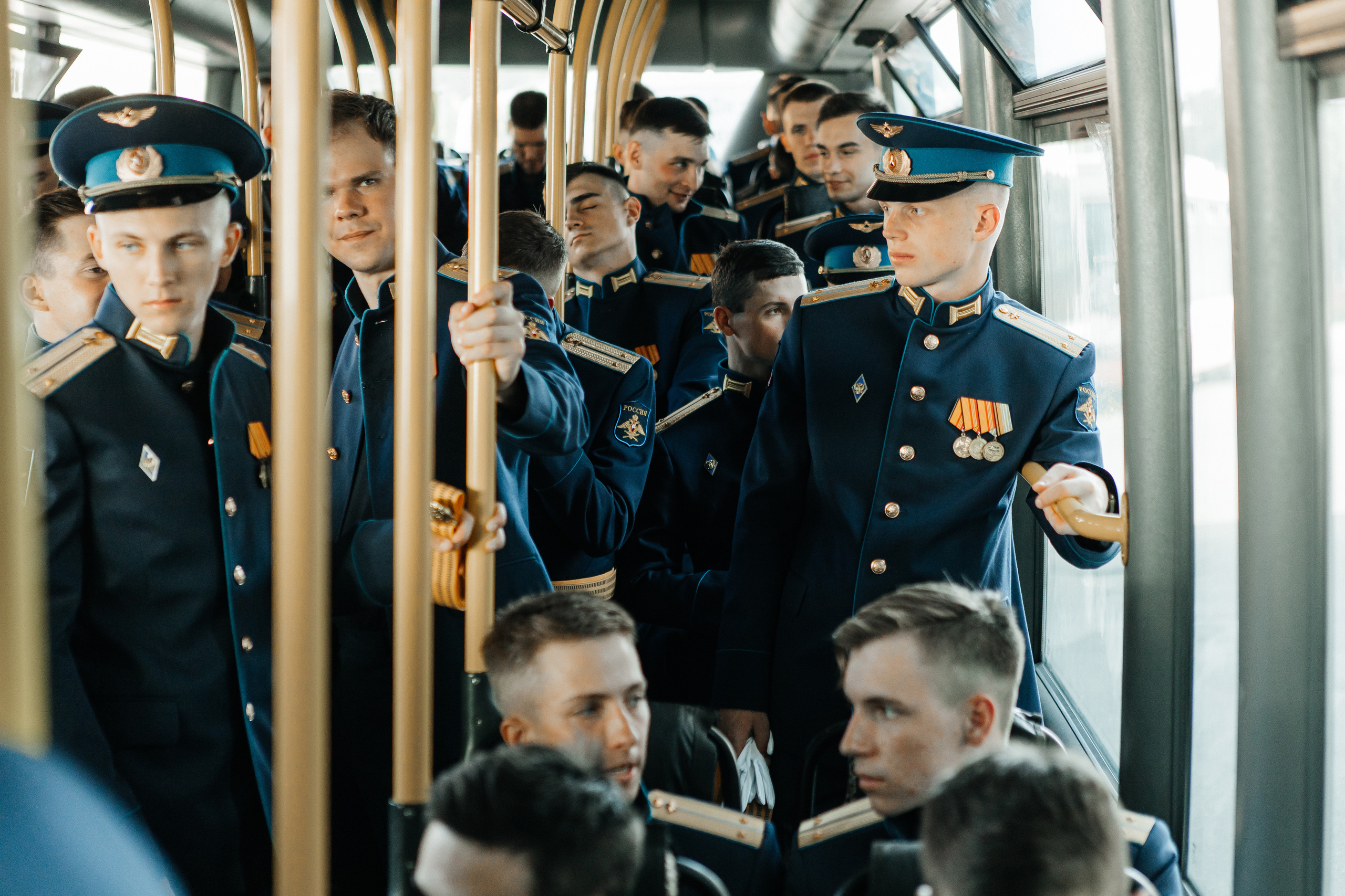 Выпускной летчика: Профессиональная фотосессия пилота. Семейный и свадебный фотограф Ростове-на-Дону