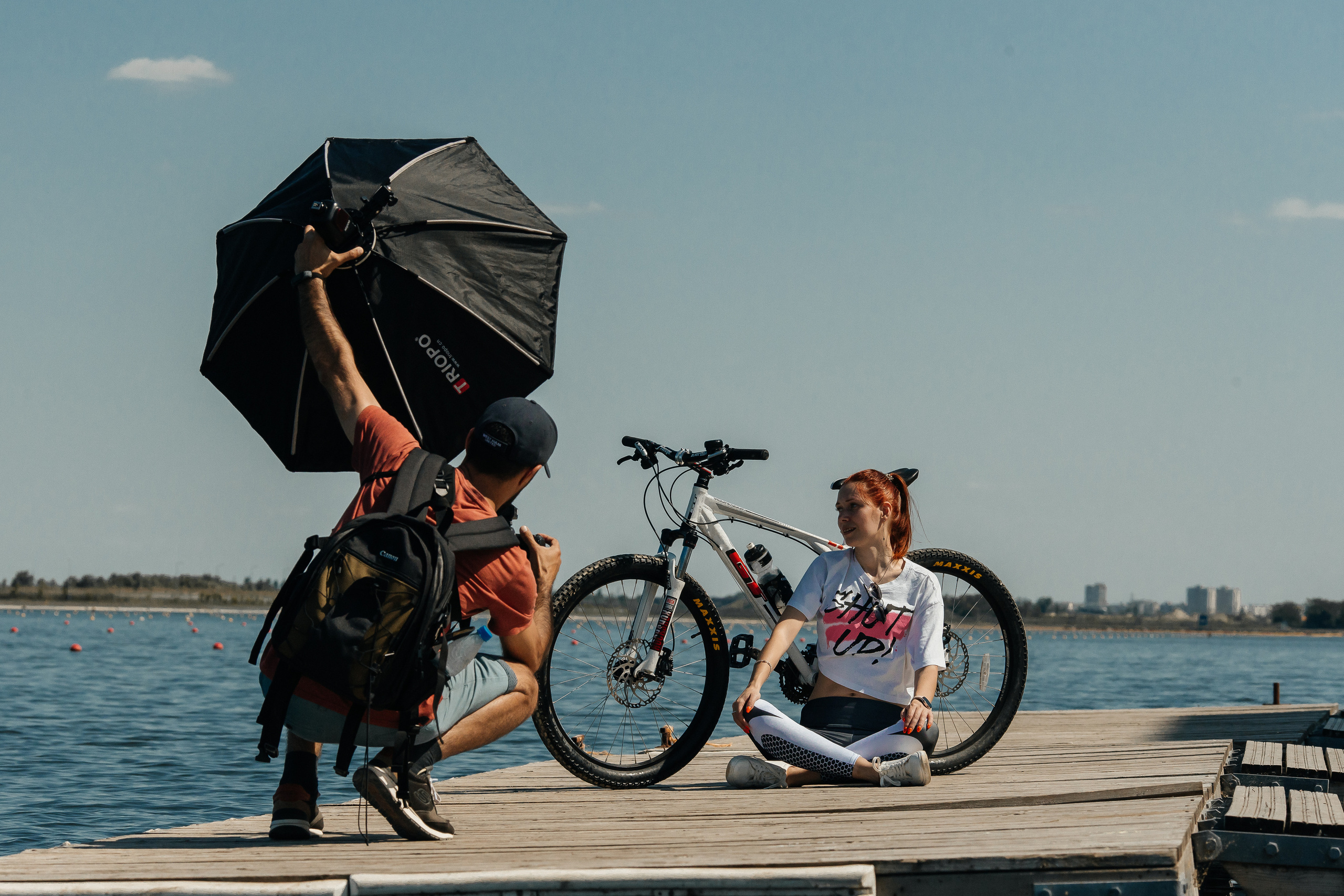 Фотосессия для активных девушек: Велосипедная съемка в движении. Семейный и свадебный фотограф Ростове-на-Дону