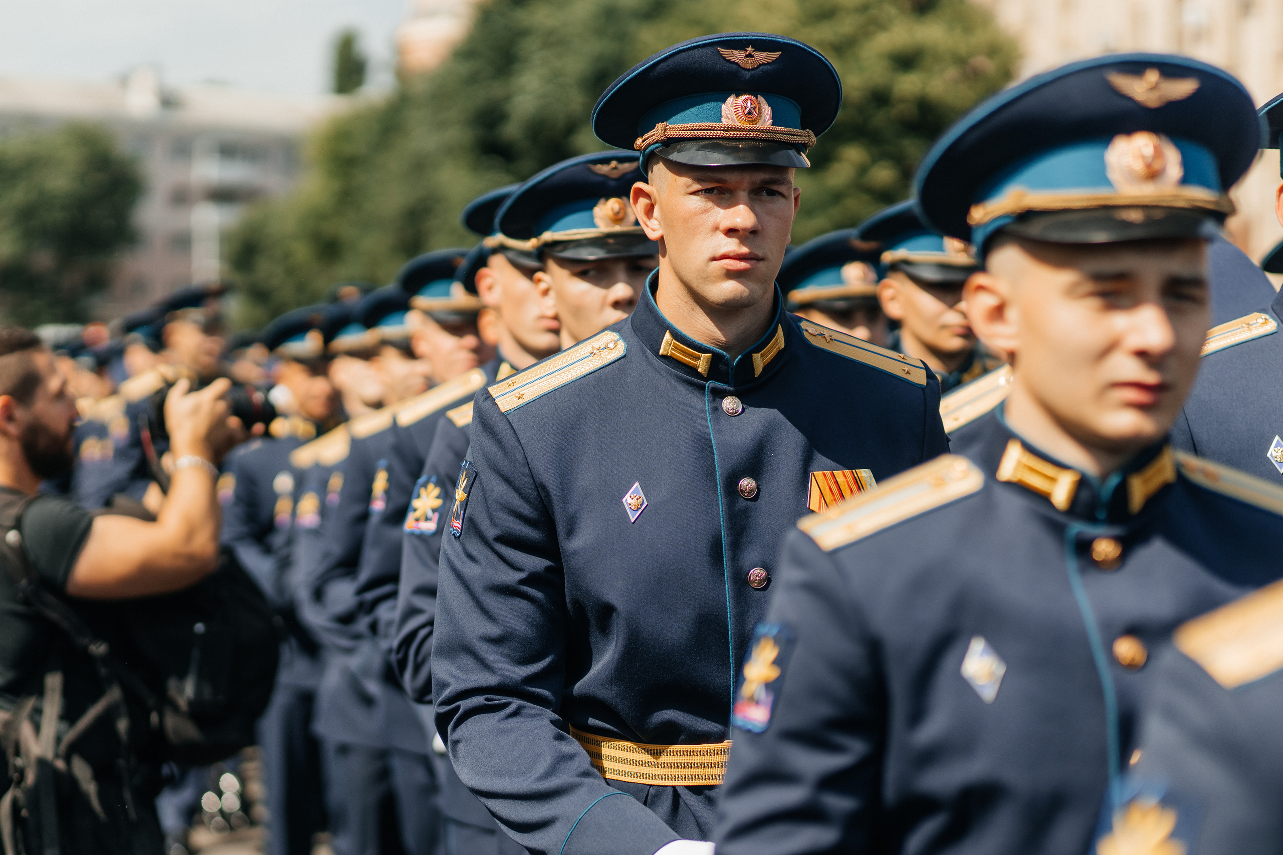 Выпускной летчика: Профессиональная фотосессия пилота. Семейный и свадебный фотограф Ростове-на-Дону
