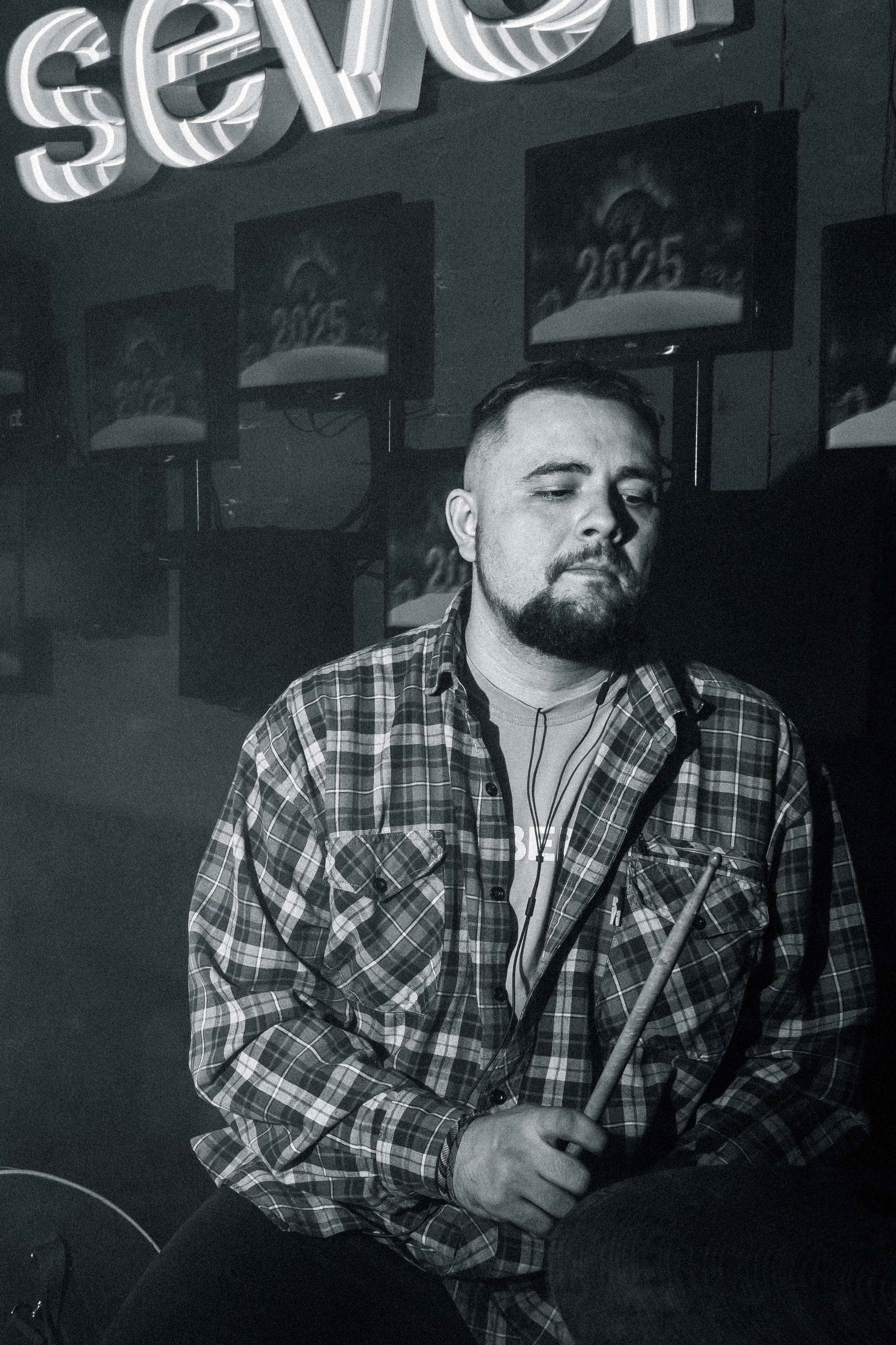 SEVEN bar — New Year