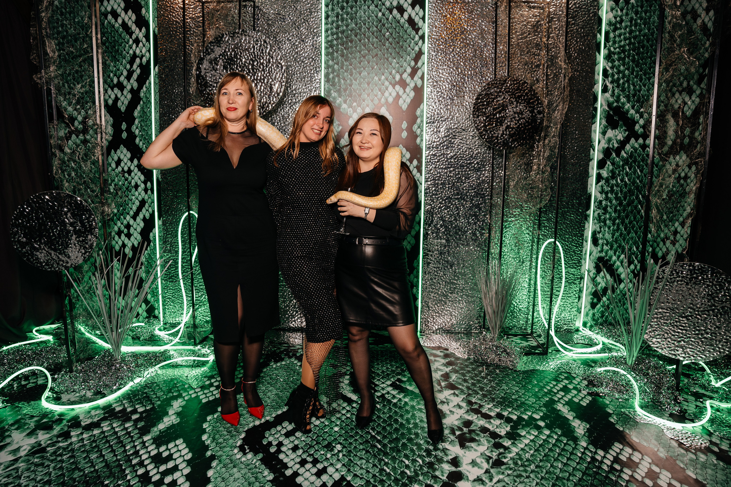 Корпоратив «СОВКОМБАНК». Свадебный фотограф Барнаул Алексей Павлов