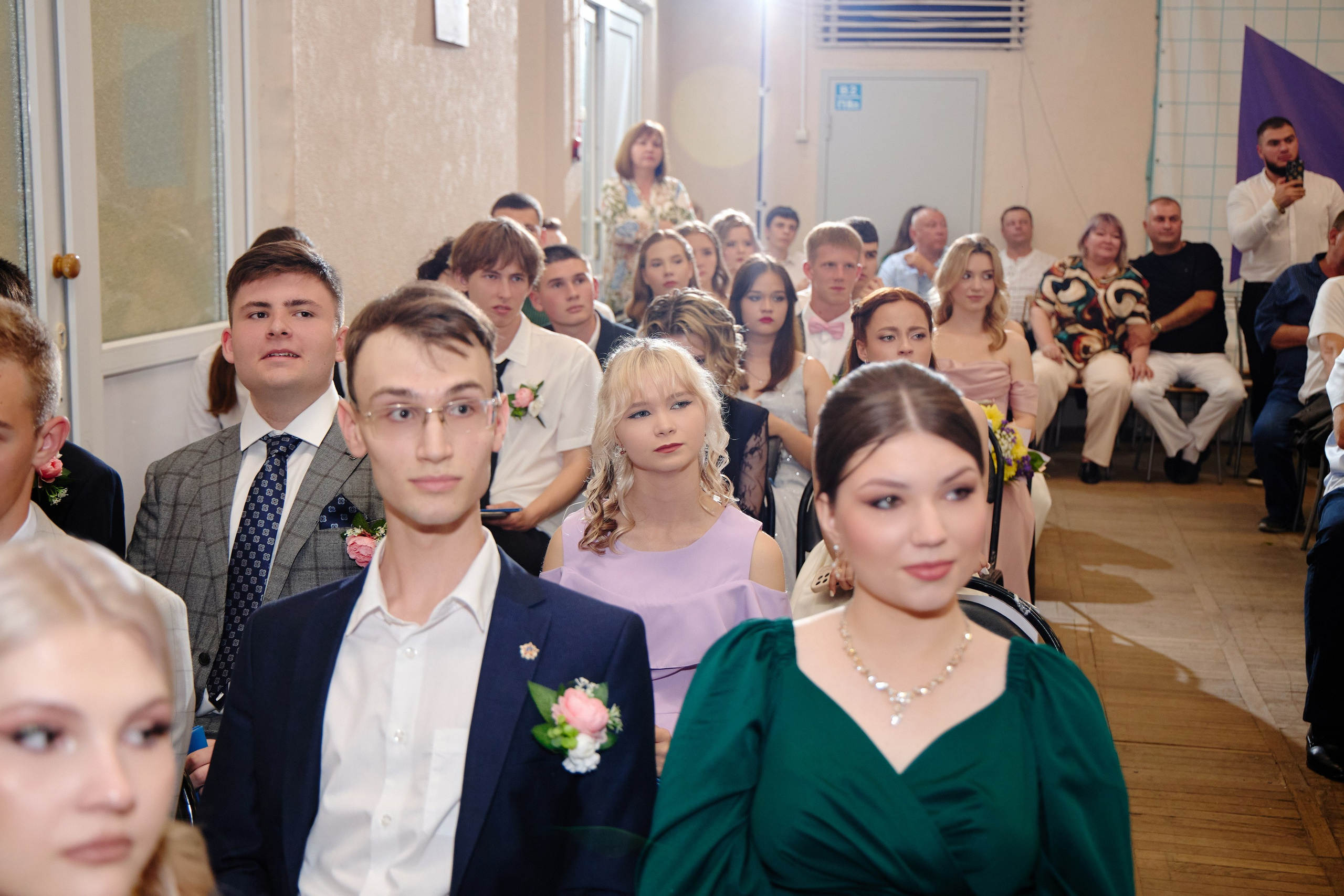 Выпускной 35 Сош. Фотограф Выпускные альбомы Таганрог Сергей Коробченко